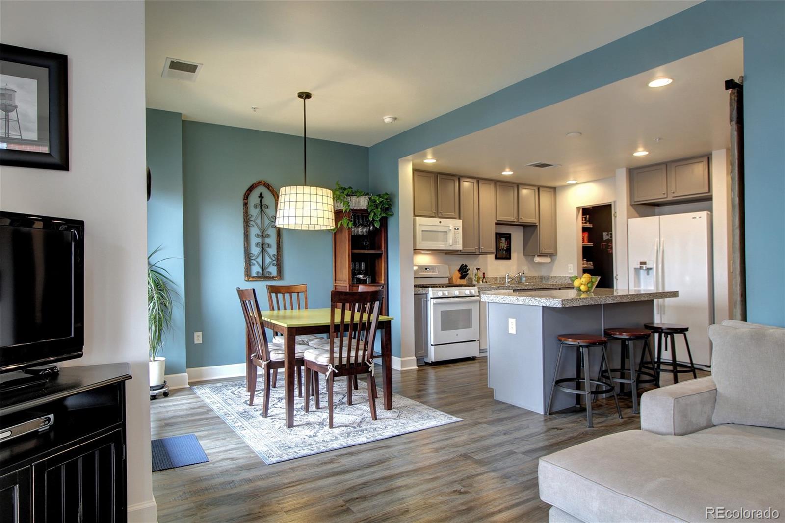 MLS Image #9 for 1630  clarkson street,denver, Colorado