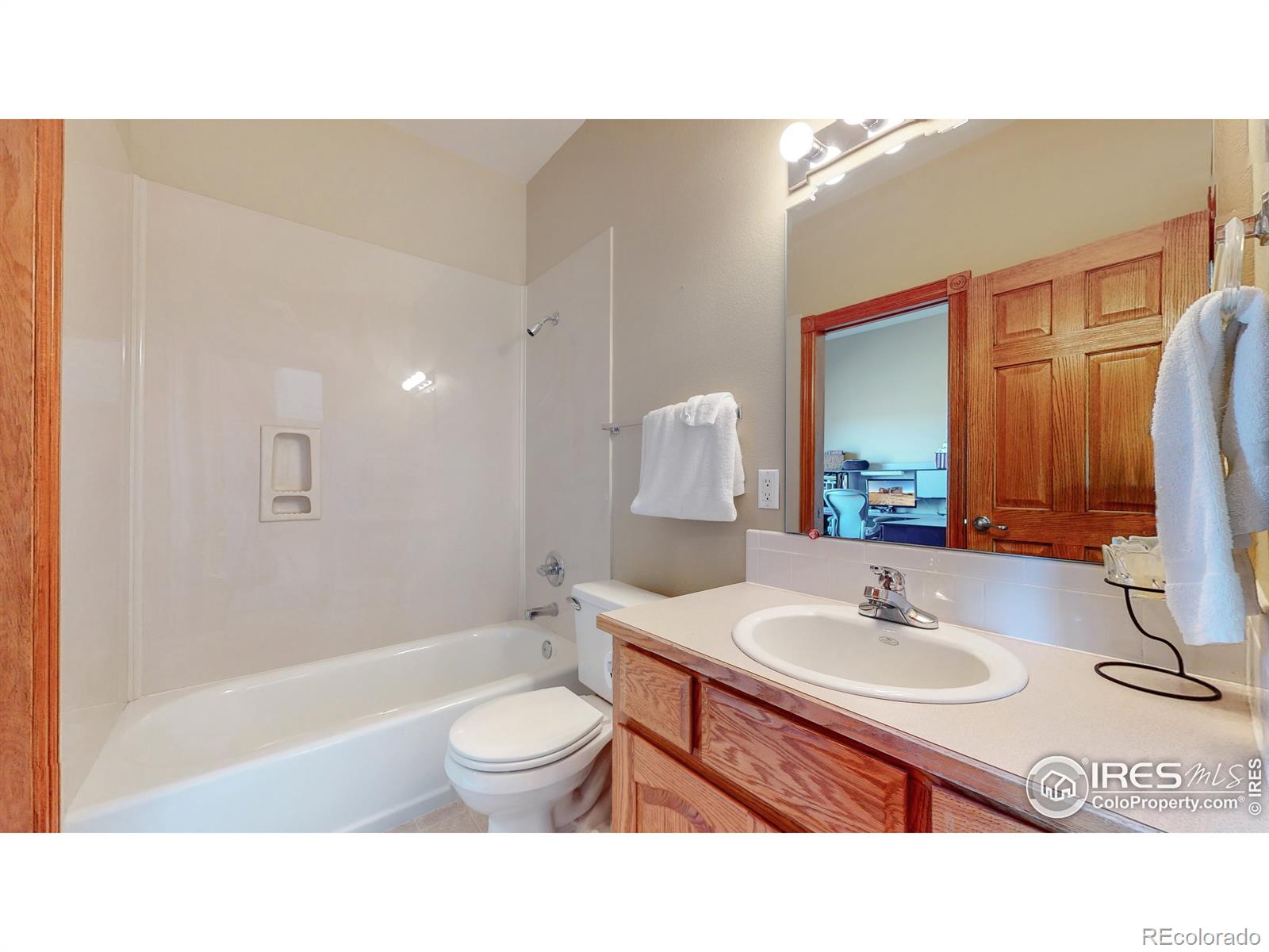 MLS Image #12 for 35635  valley view terrace,windsor, Colorado