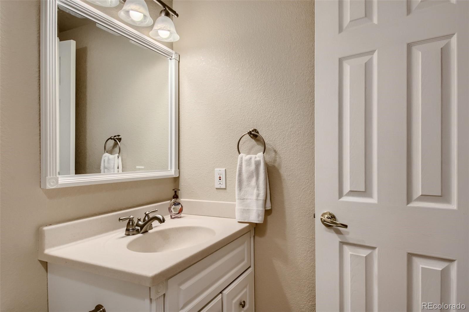 MLS Image #22 for 8822 s iris court,littleton, Colorado