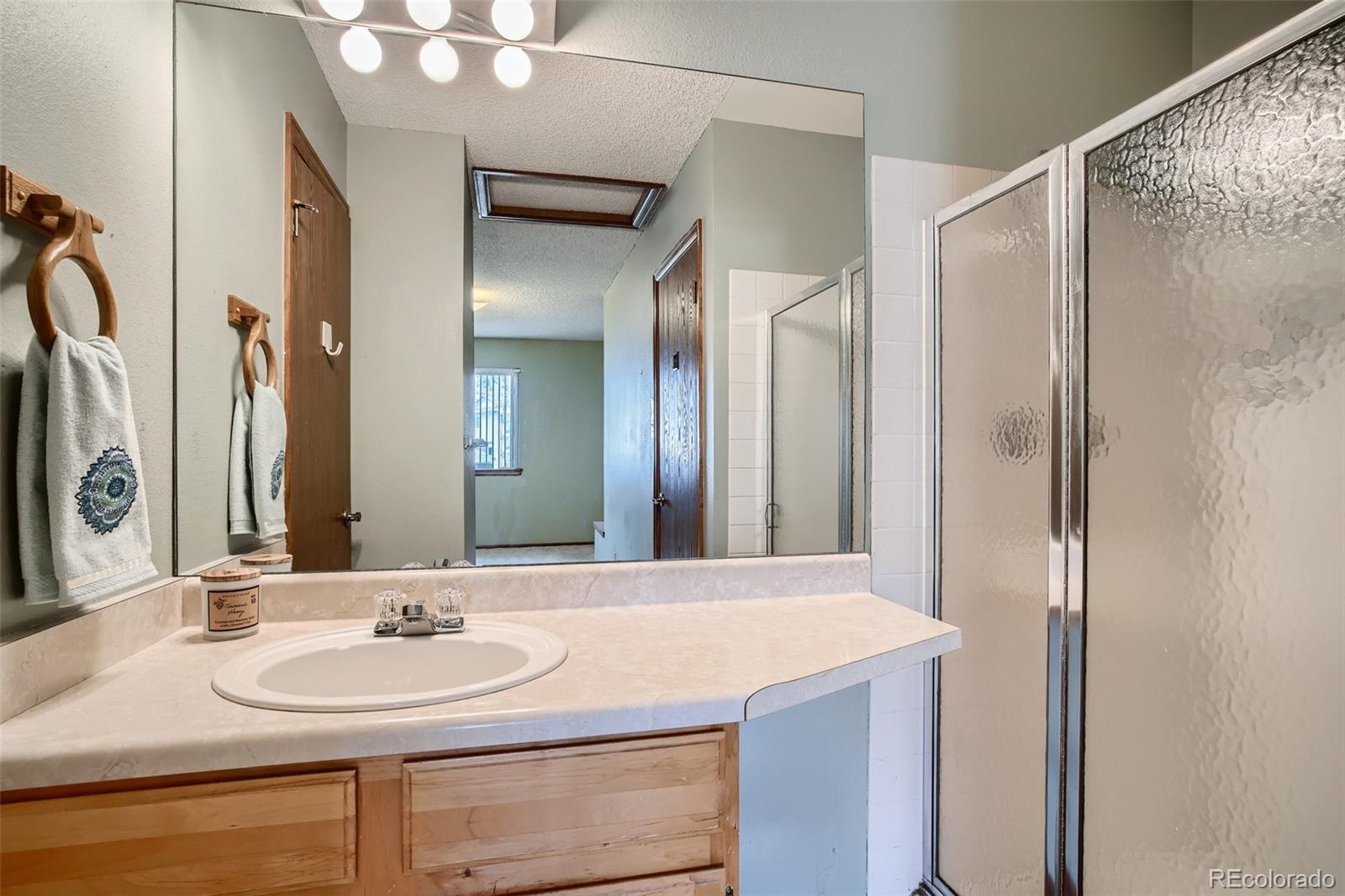 MLS Image #11 for 1861 s allison street c,lakewood, Colorado