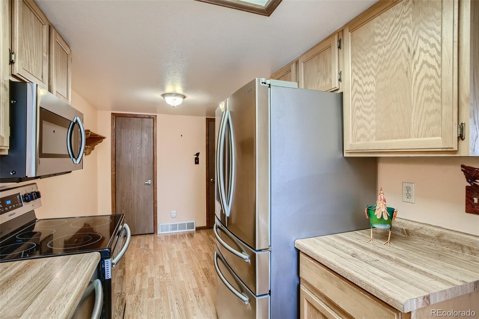 MLS Image #5 for 1861 s allison street c,lakewood, Colorado