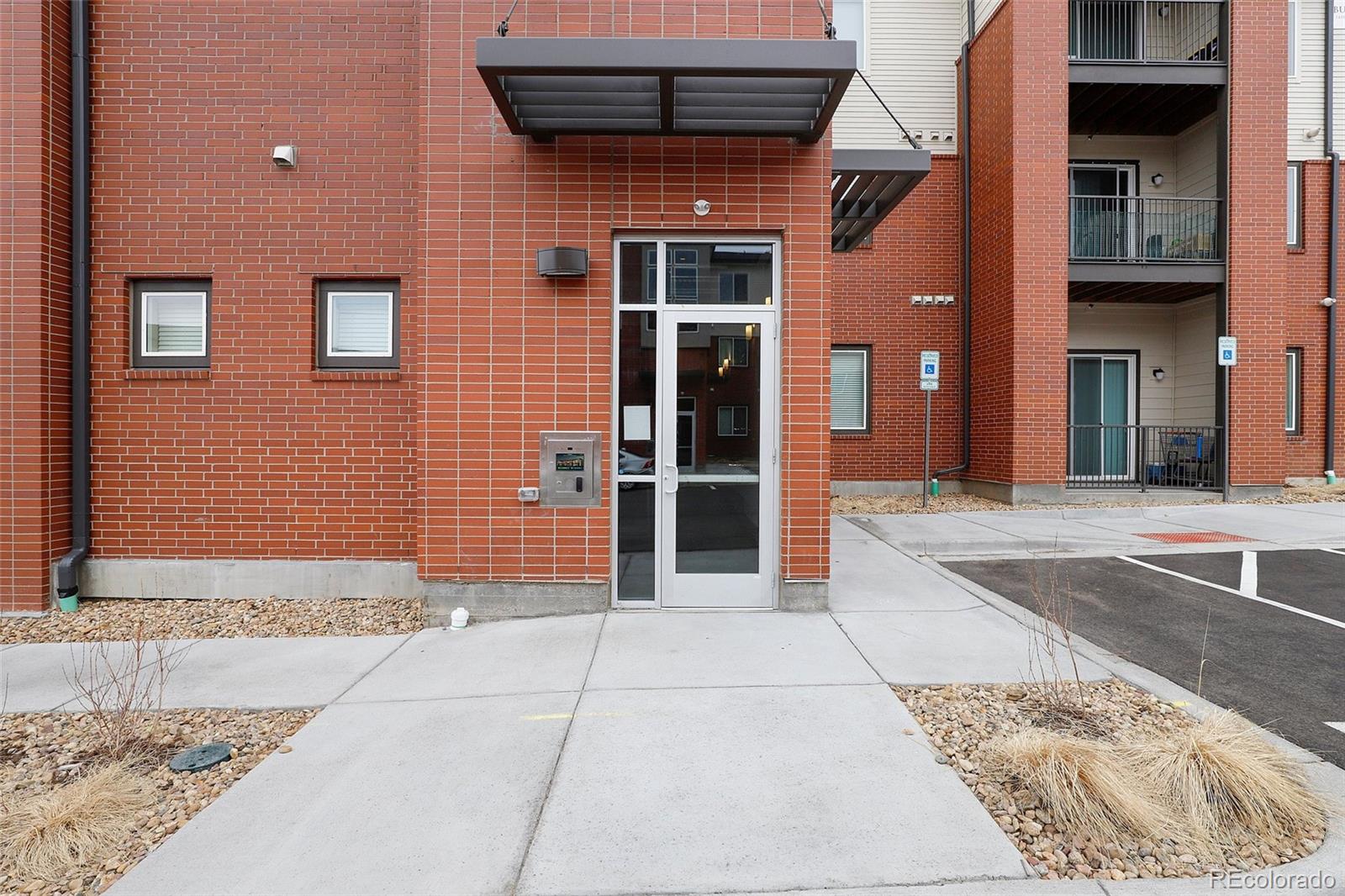 MLS Image #19 for 14351 e tennessee avenue,aurora, Colorado