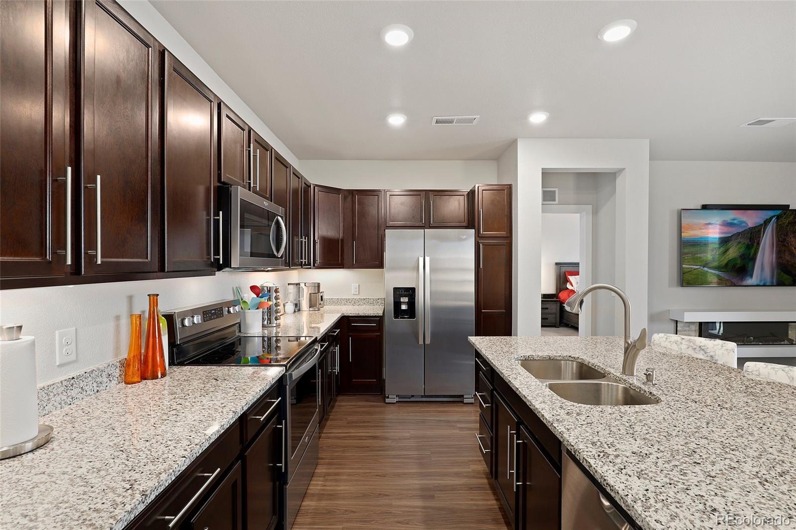 MLS Image #4 for 14351 e tennessee avenue,aurora, Colorado