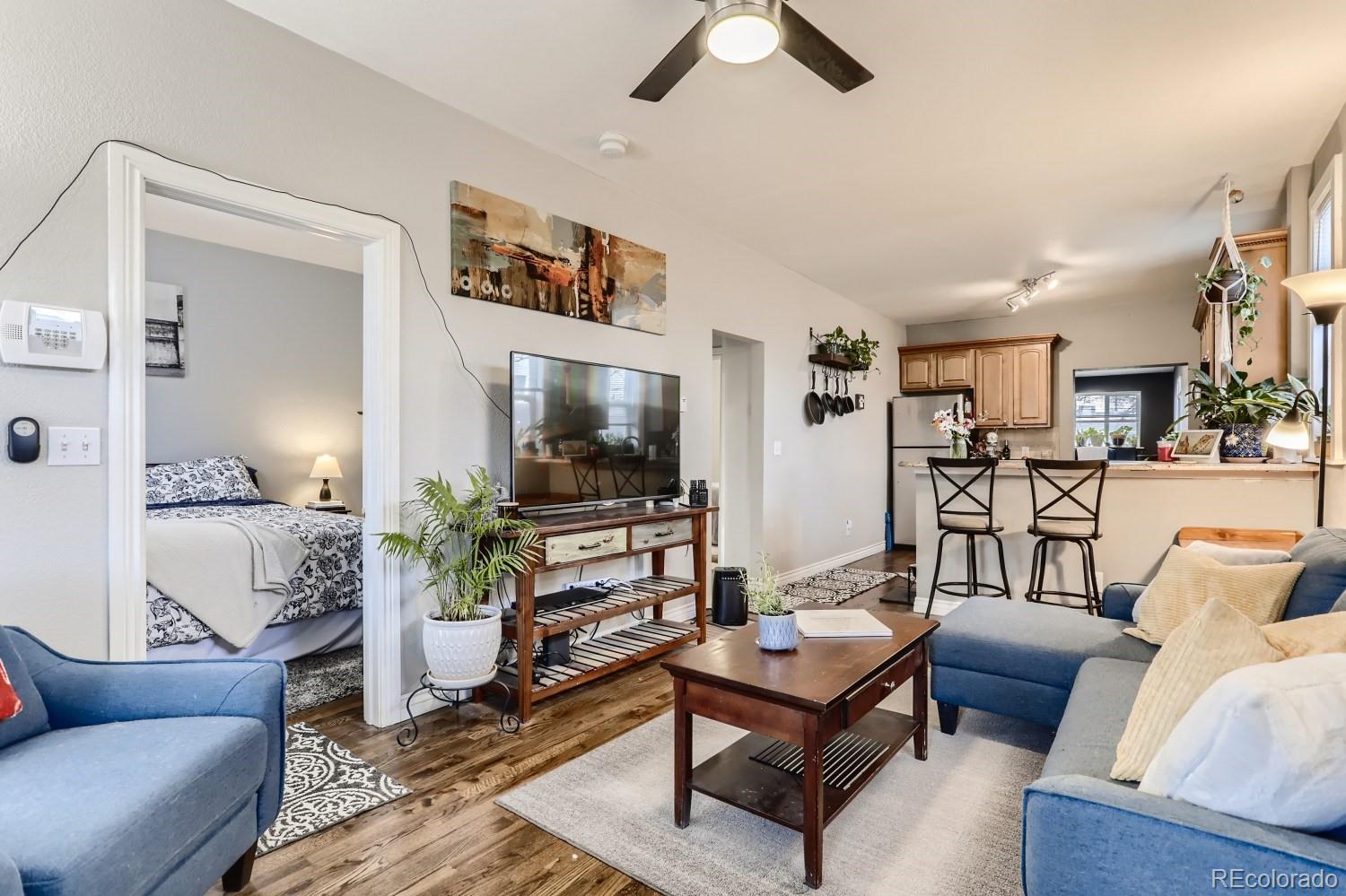 MLS Image #2 for 1819 s lincoln street,denver, Colorado