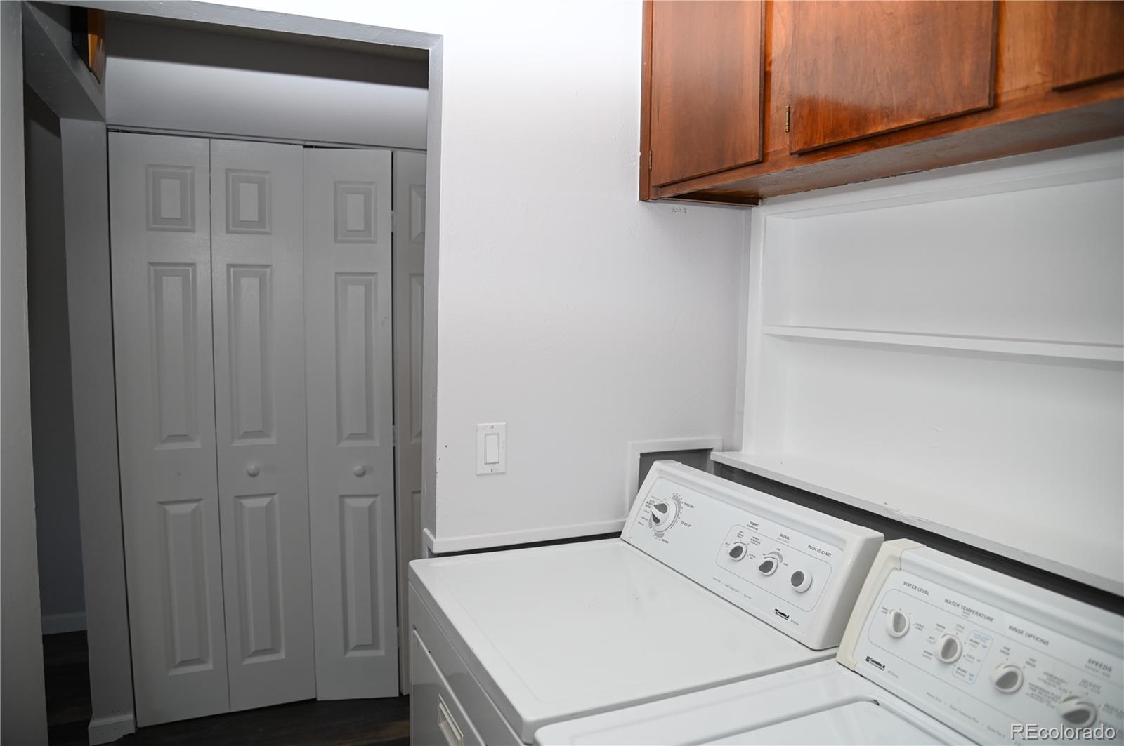 MLS Image #11 for 266 w rockrimmon boulevard,colorado springs, Colorado