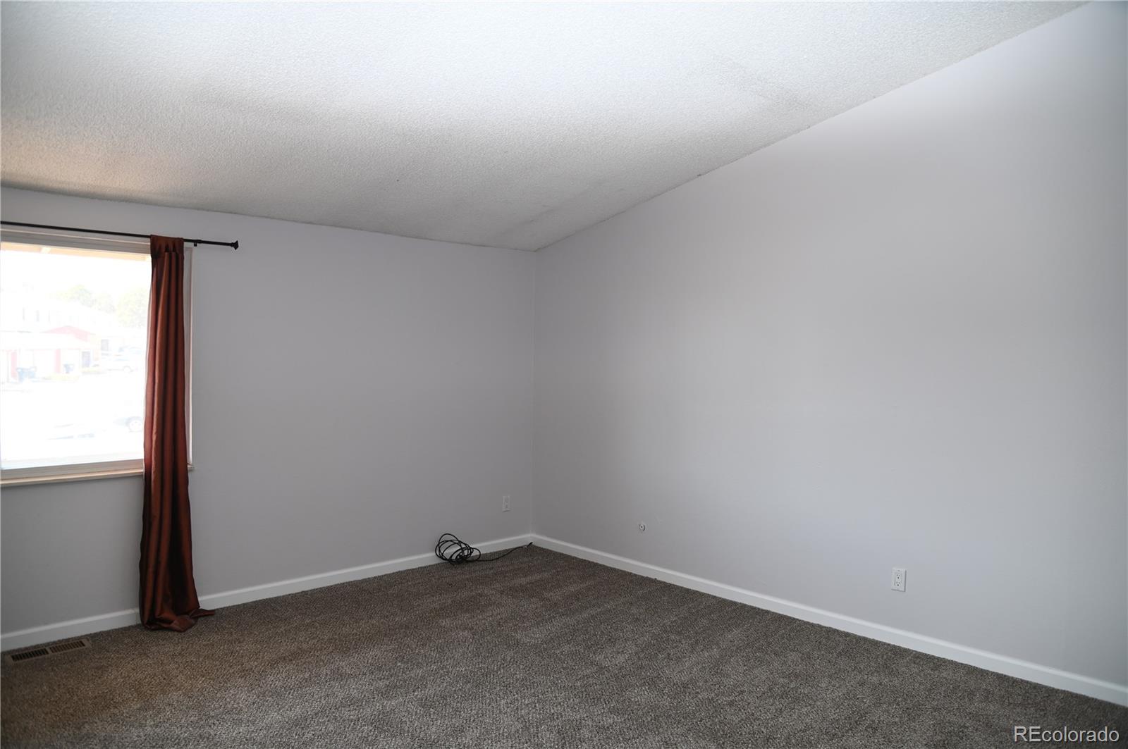 MLS Image #15 for 266 w rockrimmon boulevard,colorado springs, Colorado