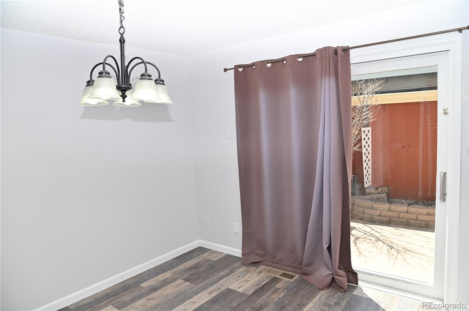 MLS Image #9 for 266 w rockrimmon boulevard,colorado springs, Colorado