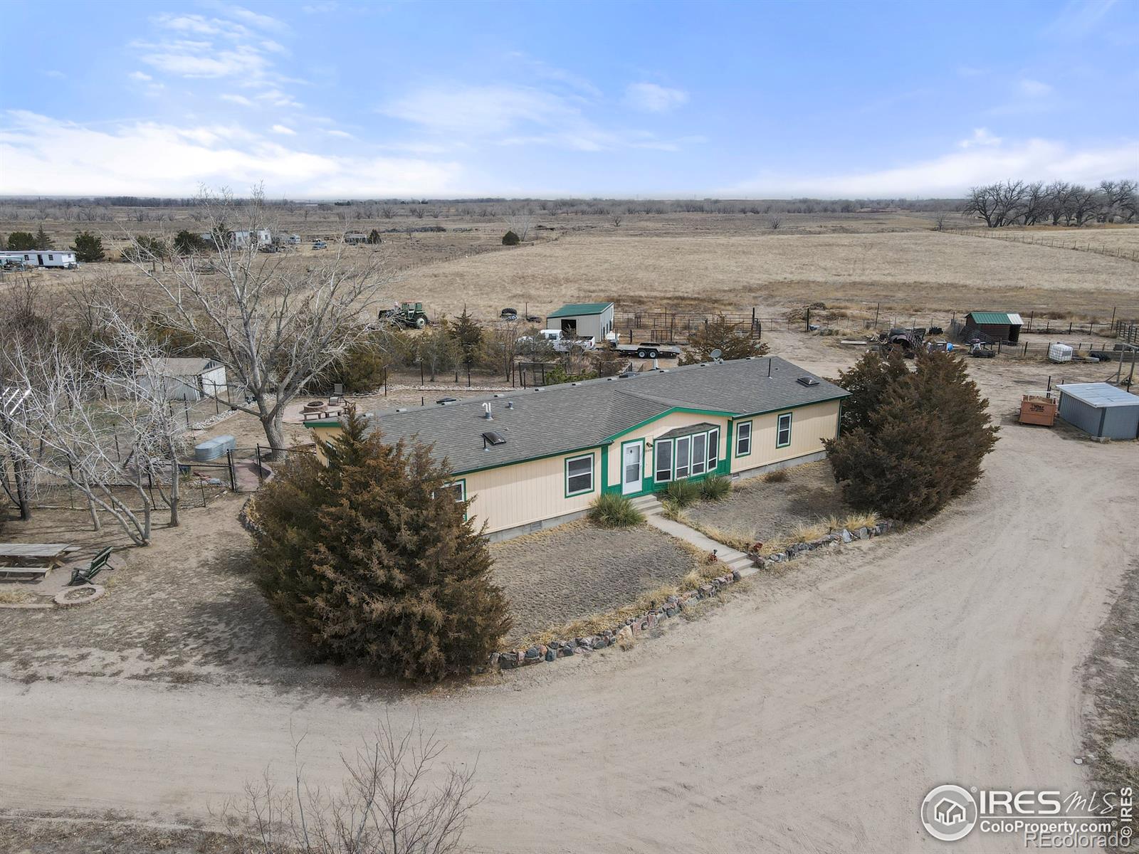 MLS Image #16 for 18490  county road 8 ,wiggins, Colorado