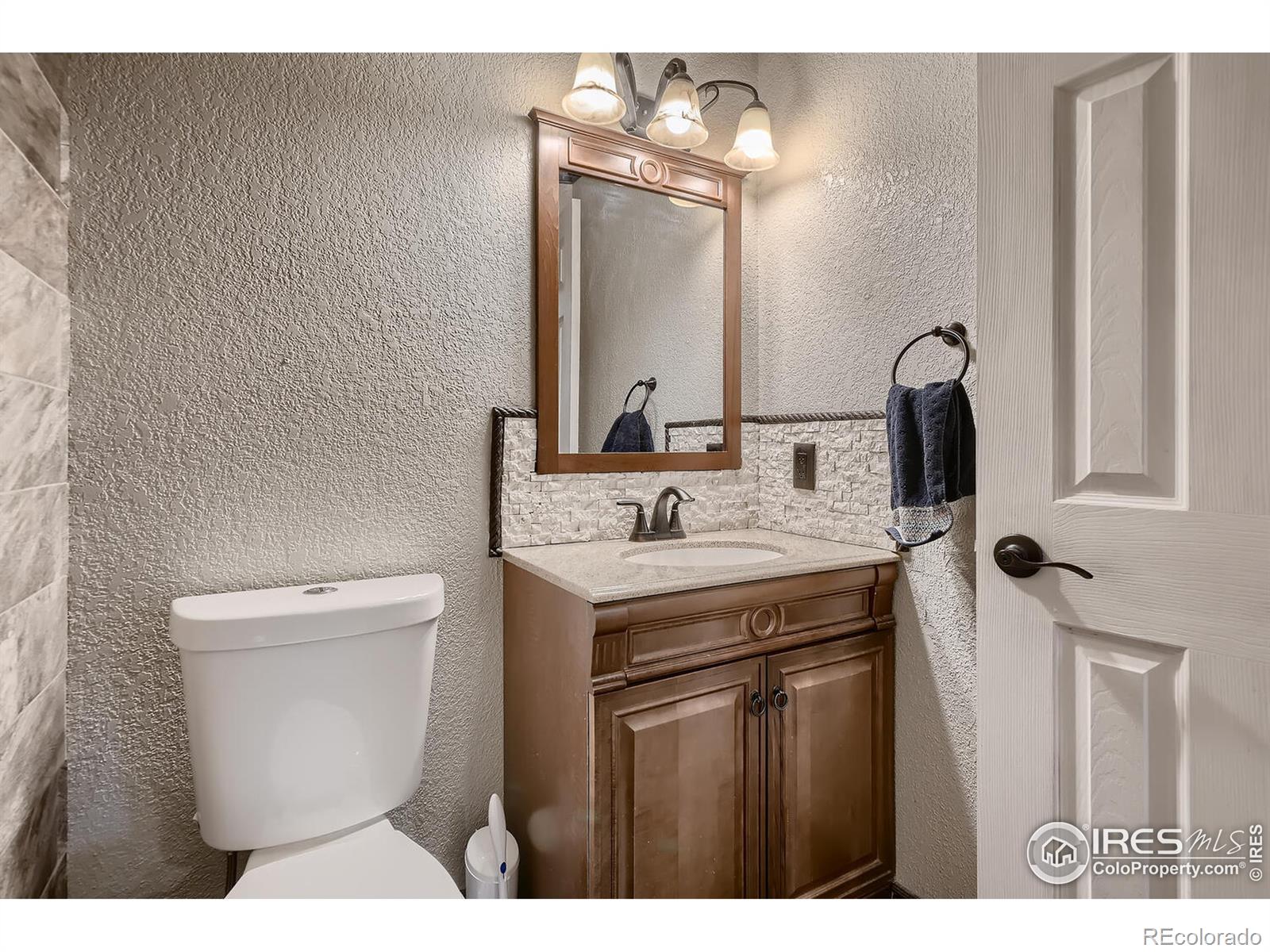 MLS Image #12 for 28646  summit ranch drive,golden, Colorado