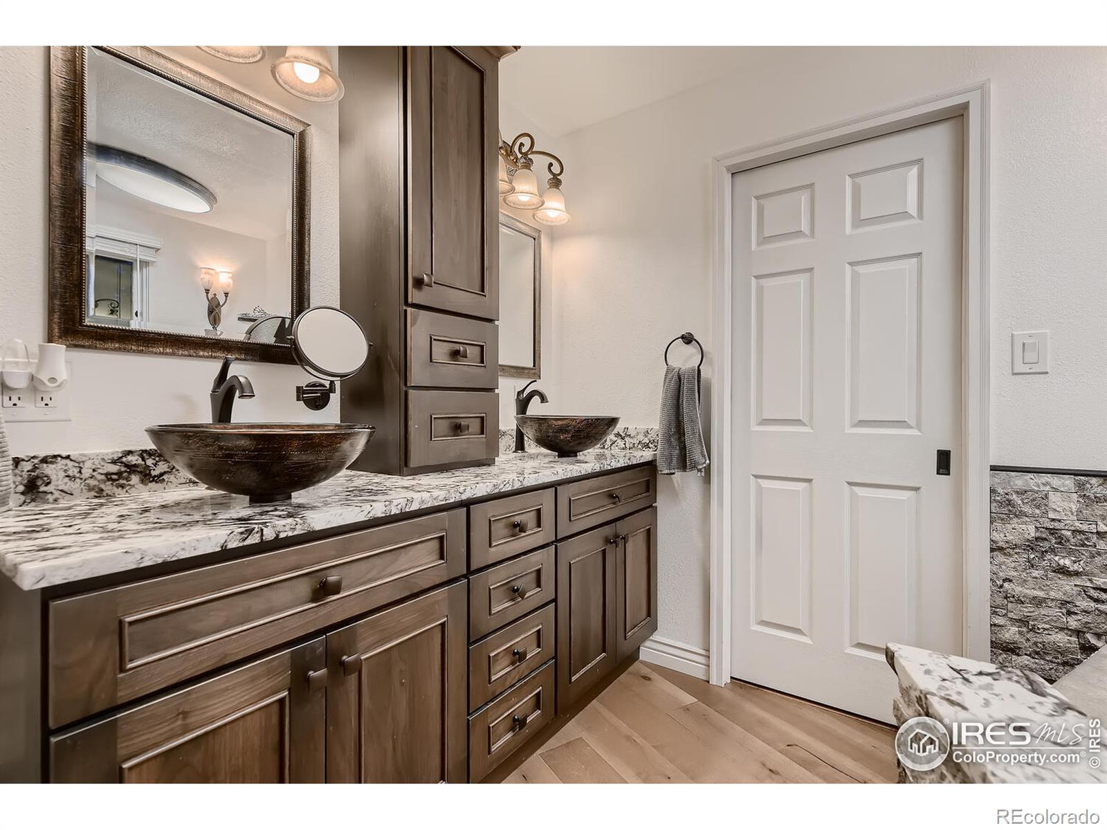 MLS Image #14 for 28646  summit ranch drive,golden, Colorado