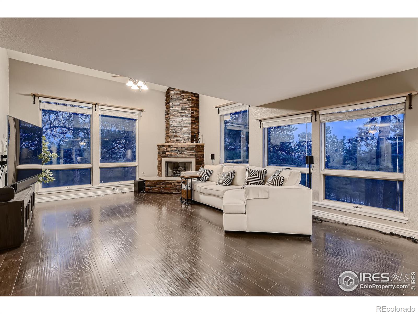 MLS Image #4 for 28646  summit ranch drive,golden, Colorado