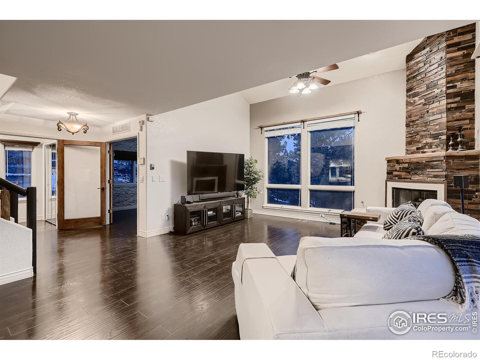 MLS Image #5 for 28646  summit ranch drive,golden, Colorado