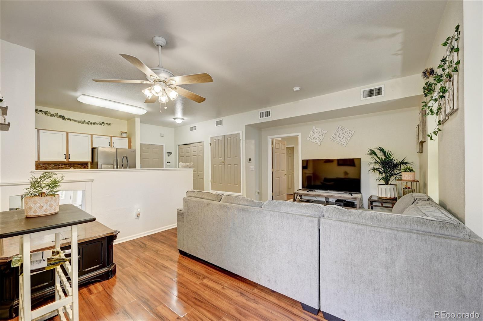 MLS Image #4 for 18781 e water drive,aurora, Colorado