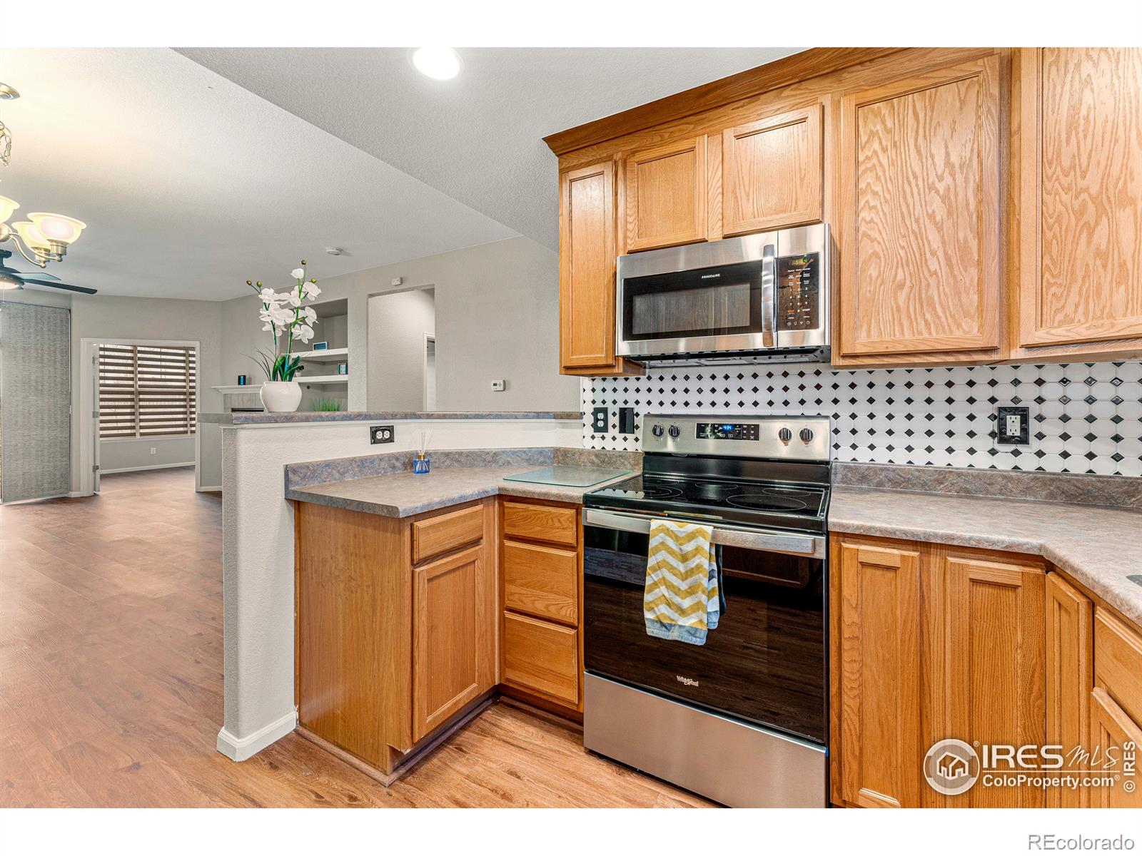 MLS Image #13 for 8915  federal boulevard,westminster, Colorado