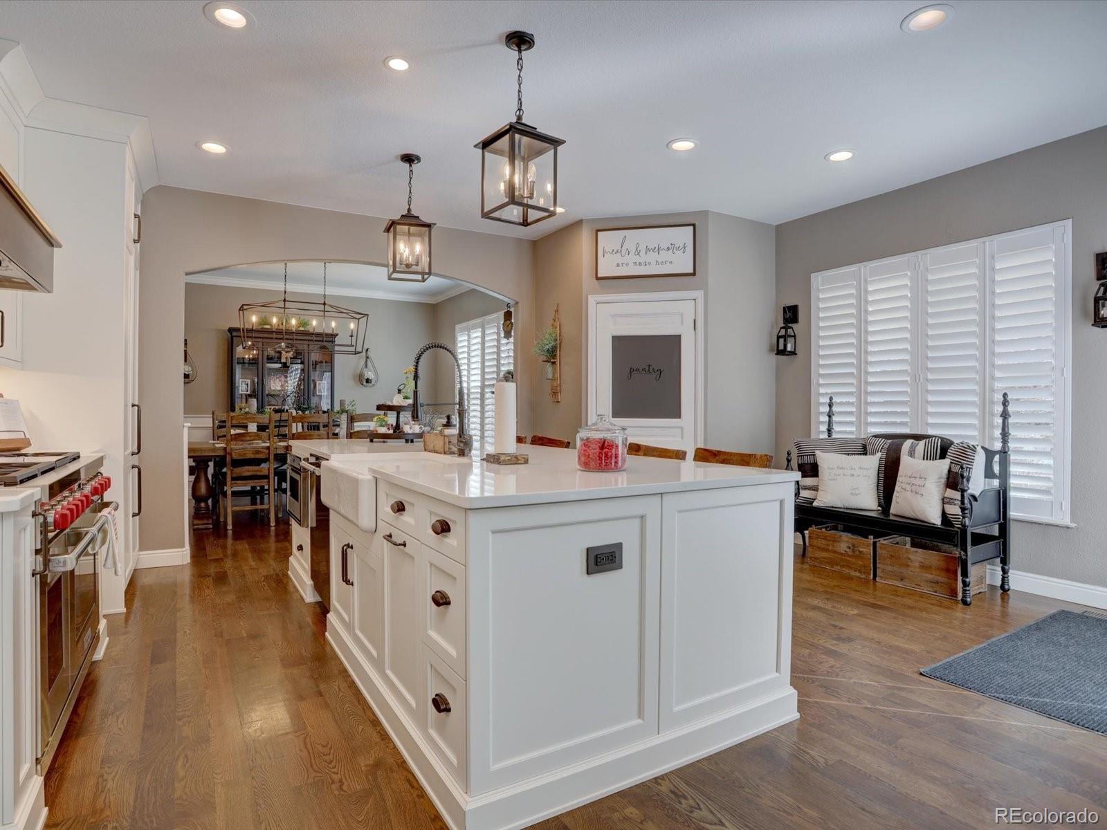 MLS Image #11 for 9833  cypress point circle,lone tree, Colorado