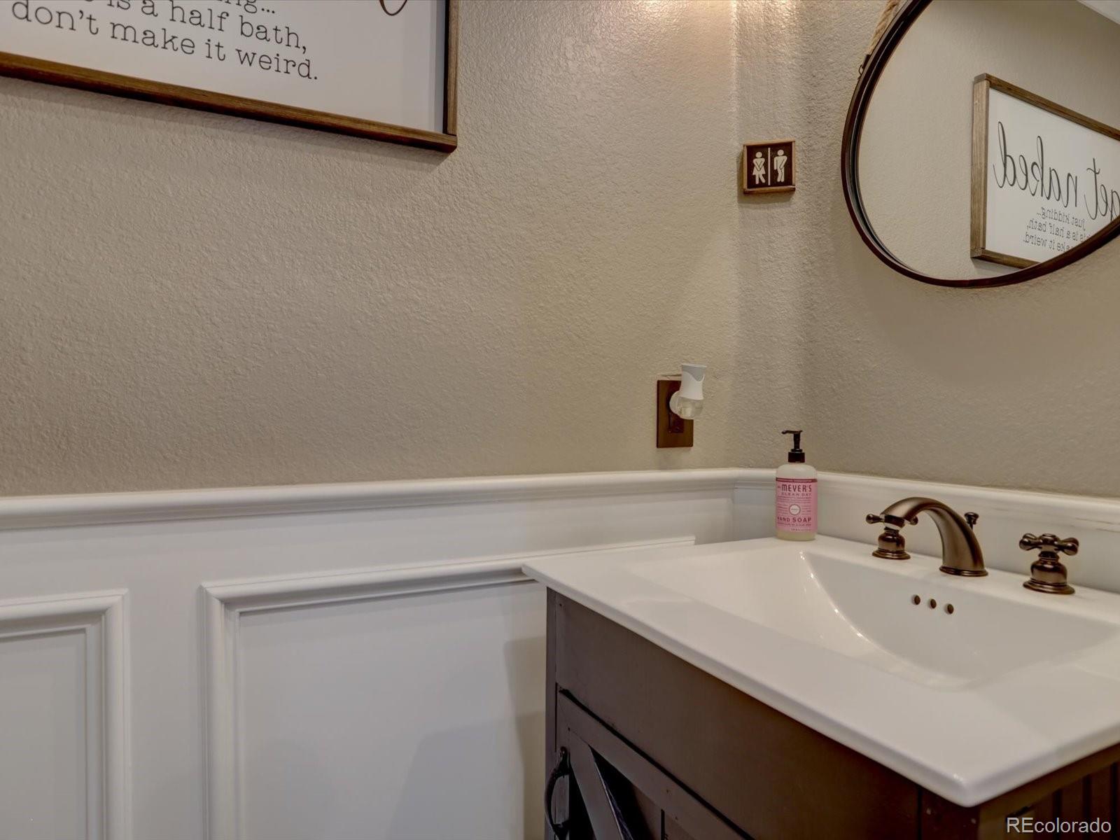 MLS Image #14 for 9833  cypress point circle,lone tree, Colorado