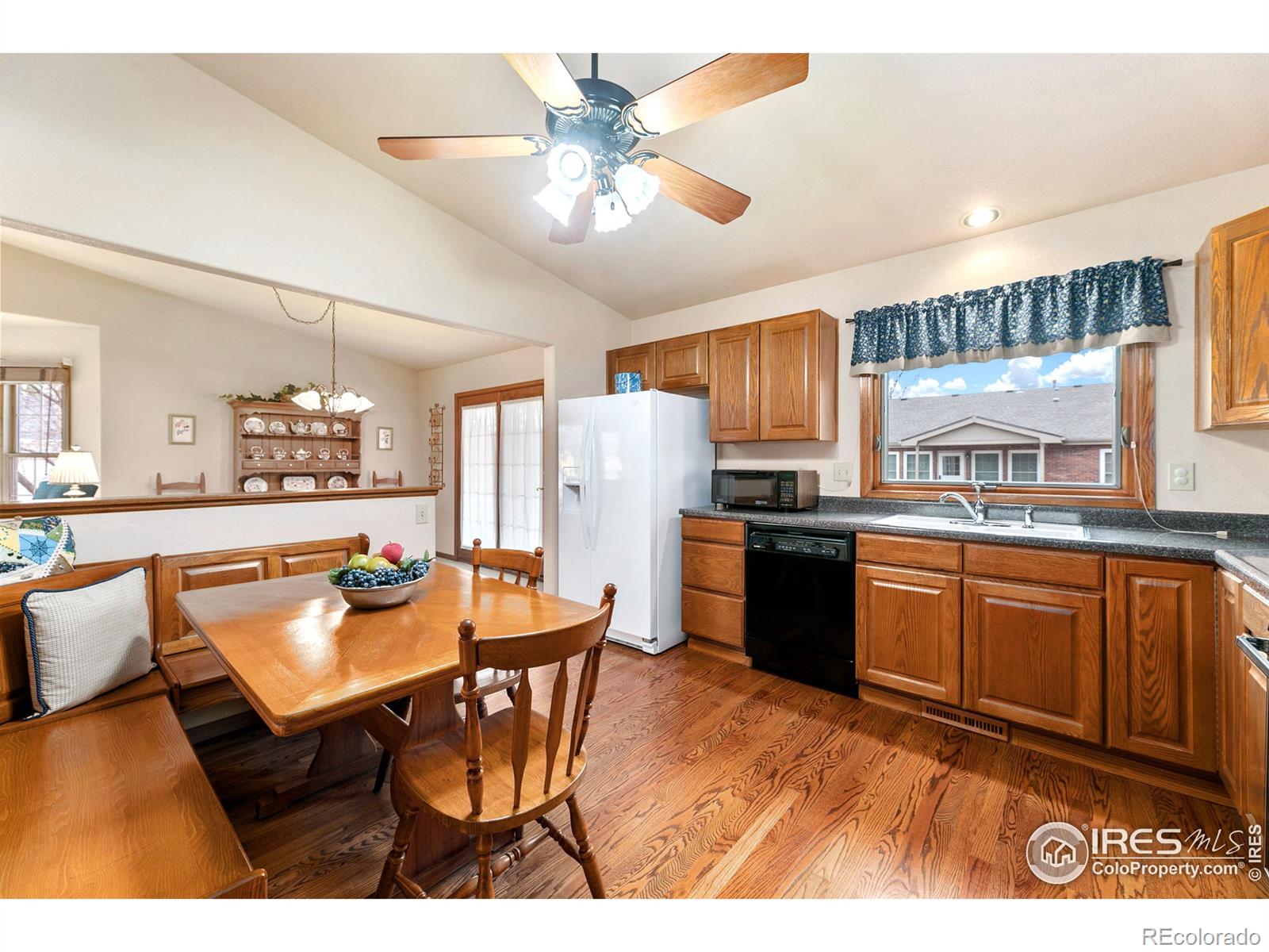 MLS Image #16 for 1143  muirfield way,fort collins, Colorado