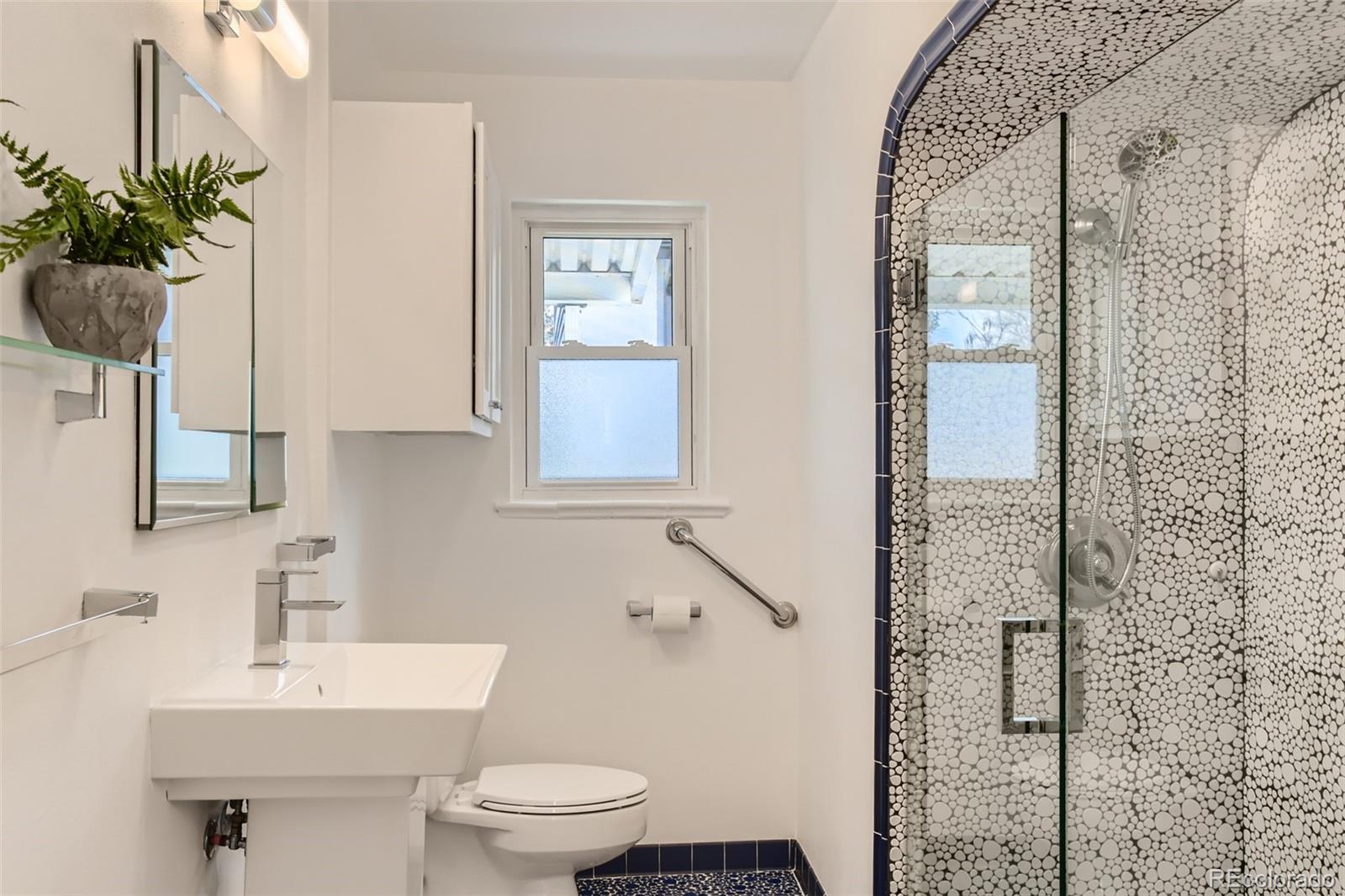 MLS Image #12 for 2931 s washington street,englewood, Colorado