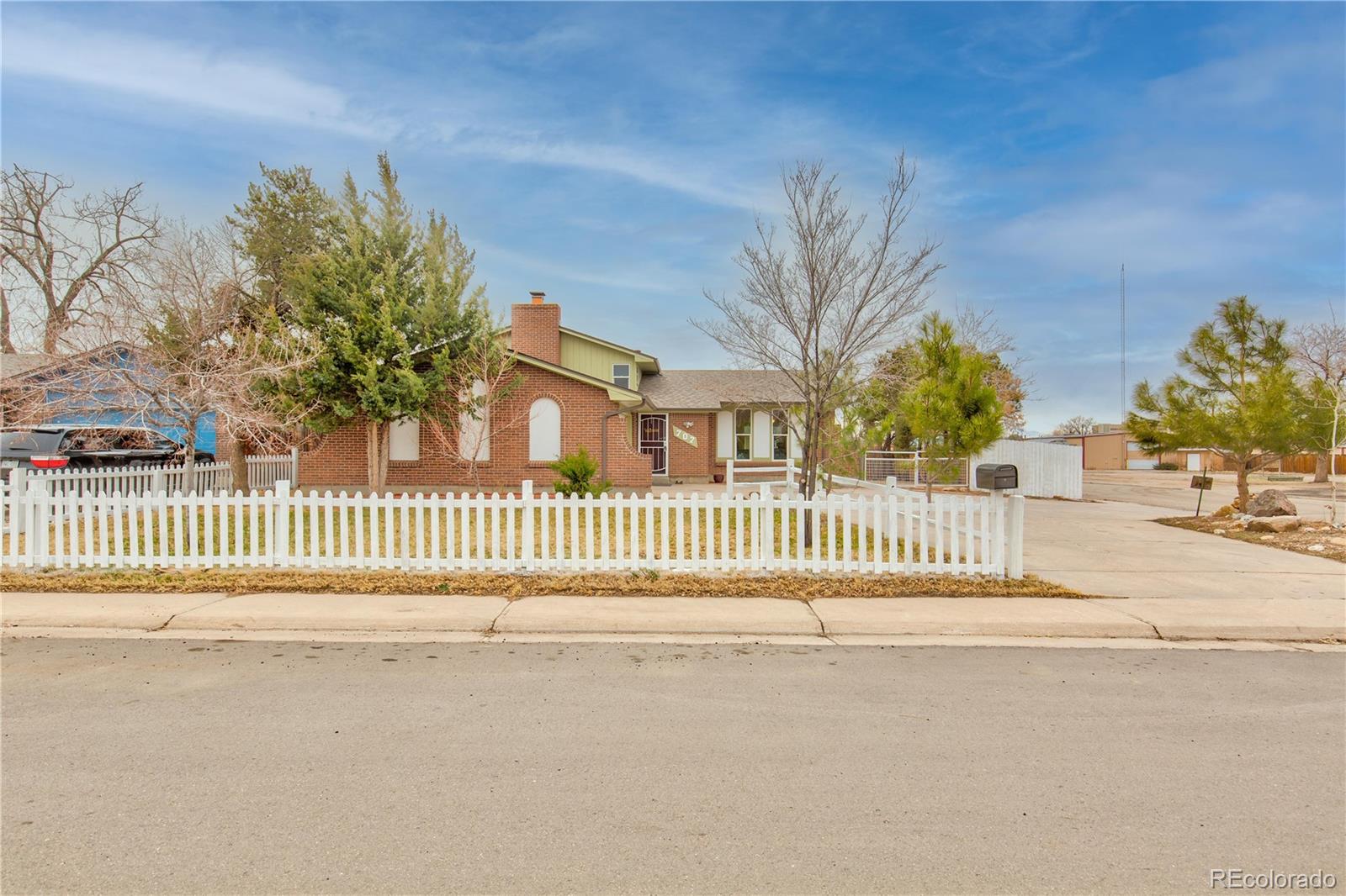 MLS Image #2 for 707 s 10th avenue,brighton, Colorado
