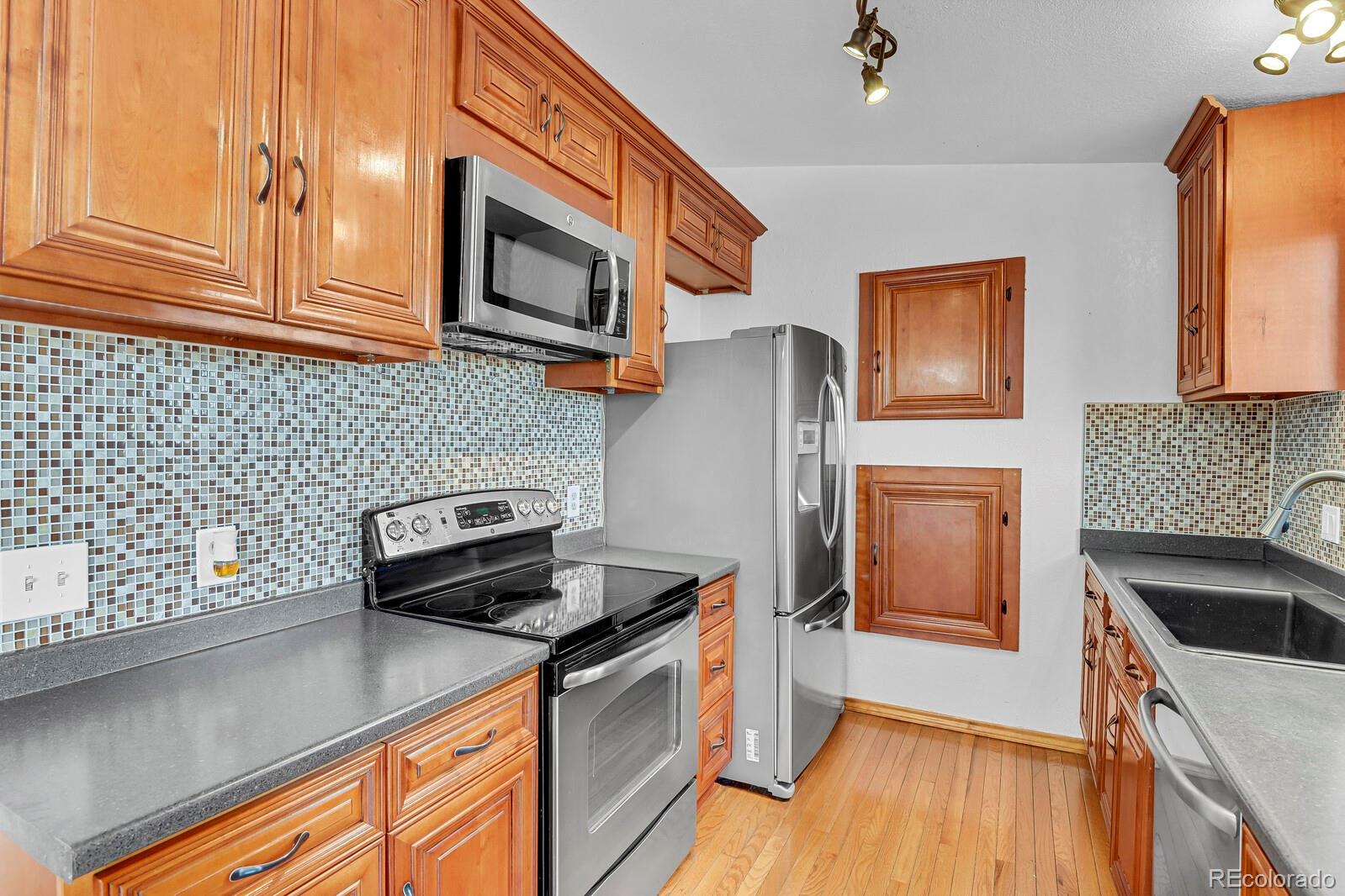 MLS Image #10 for 3529 s quintero street,aurora, Colorado