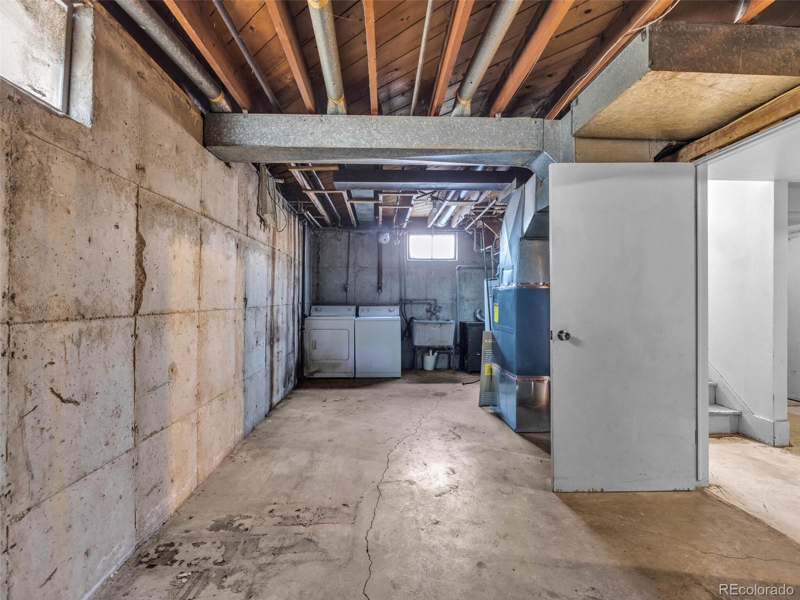 MLS Image #10 for 7161  avrum drive,denver, Colorado