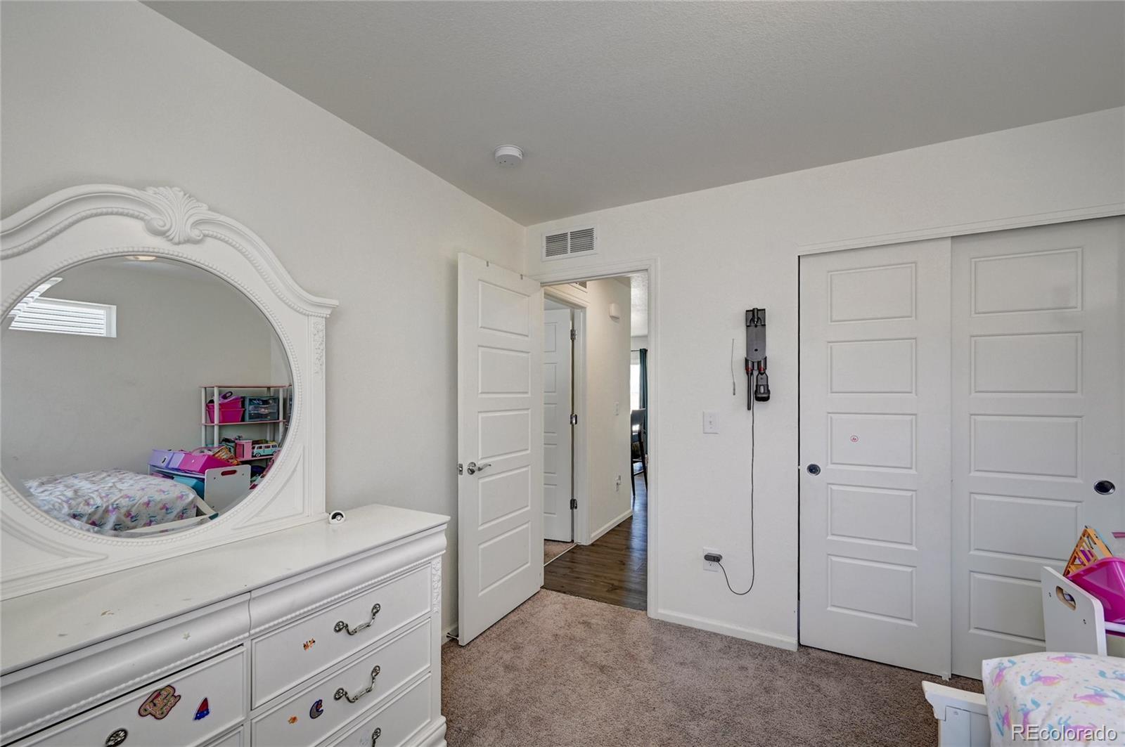 MLS Image #12 for 17717 e 54th avenue,denver, Colorado