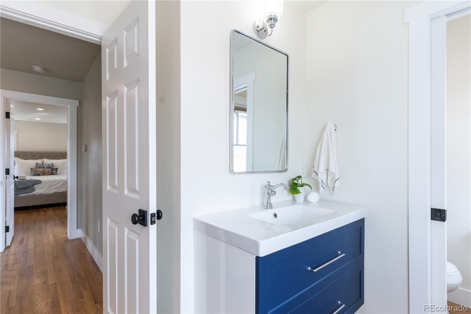 MLS Image #19 for 2400 n gaylord street,denver, Colorado