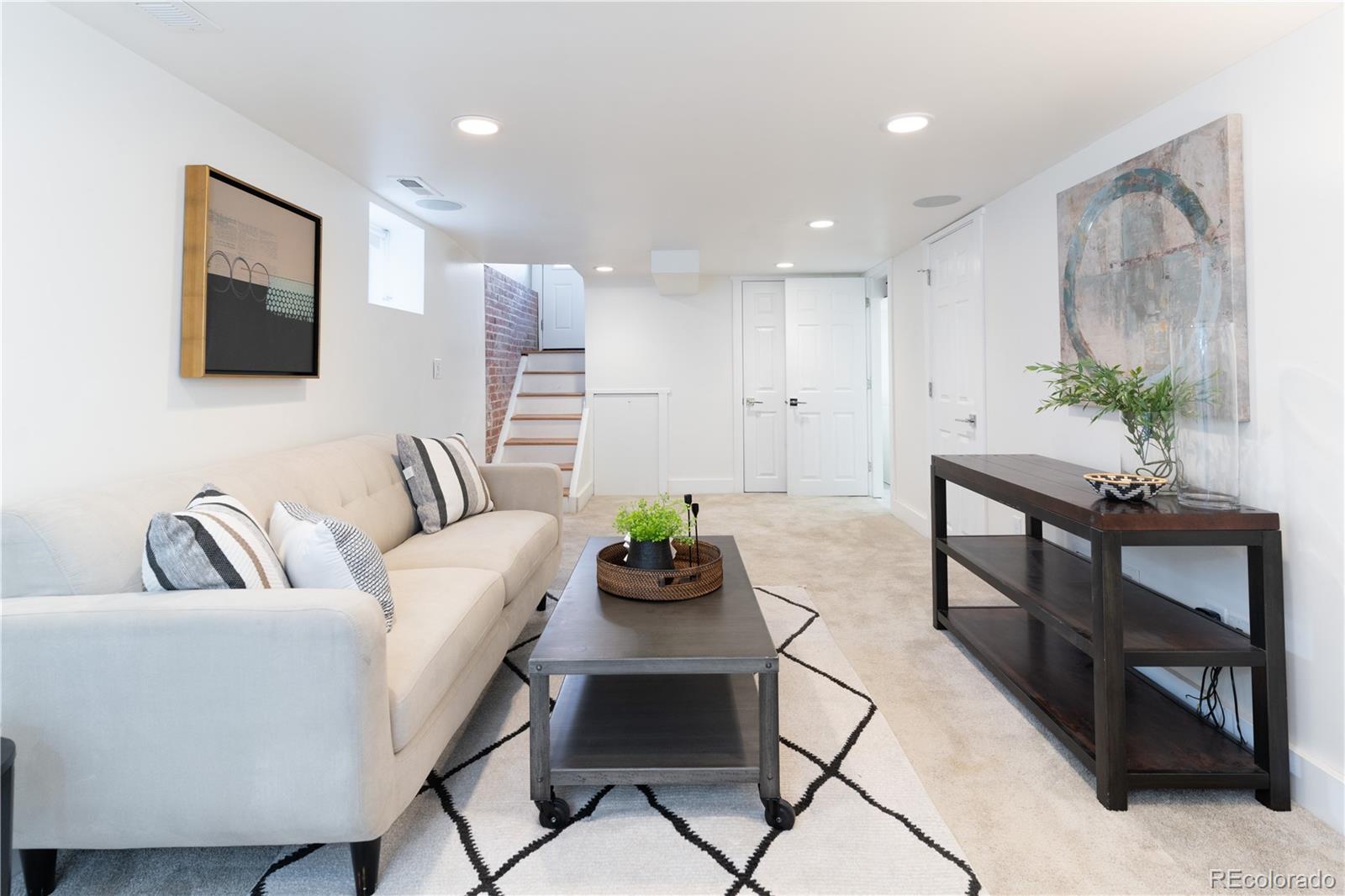 MLS Image #33 for 2400 n gaylord street,denver, Colorado