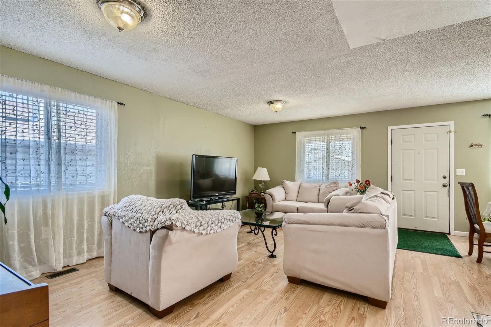 MLS Image #5 for 2485  hoyt drive,thornton, Colorado
