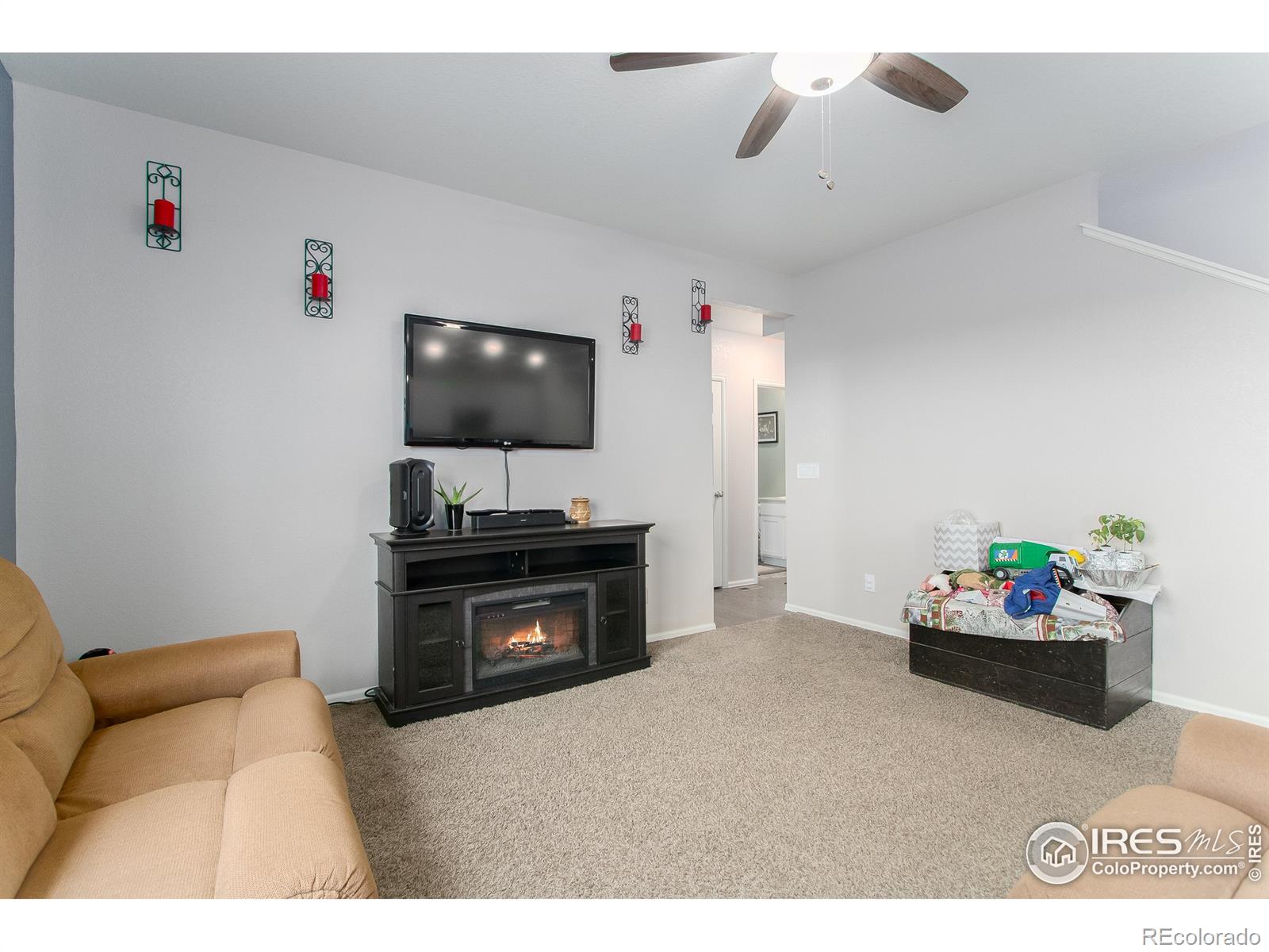 MLS Image #11 for 511  buckrake street,severance, Colorado