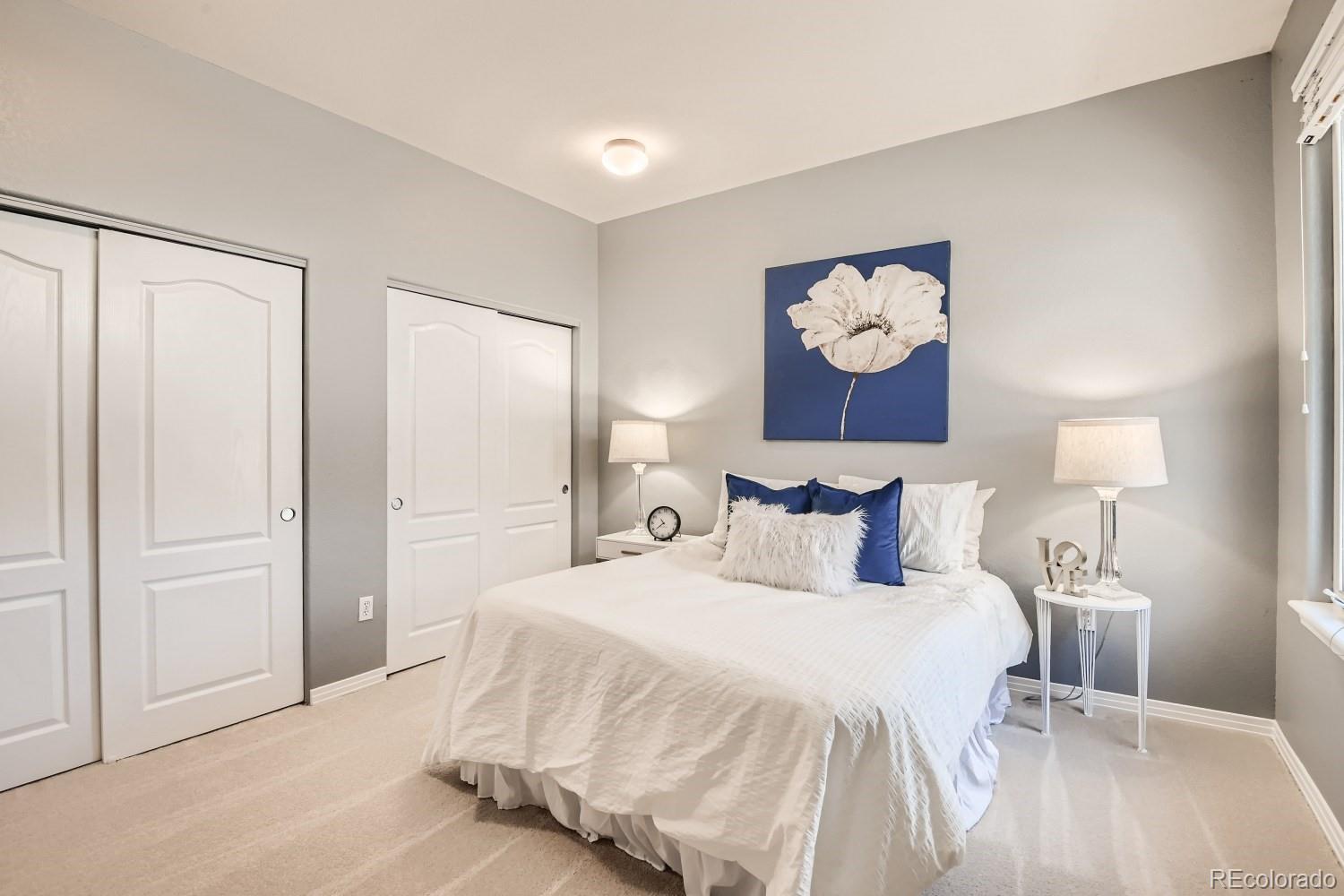 MLS Image #11 for 940 s locust street,denver, Colorado