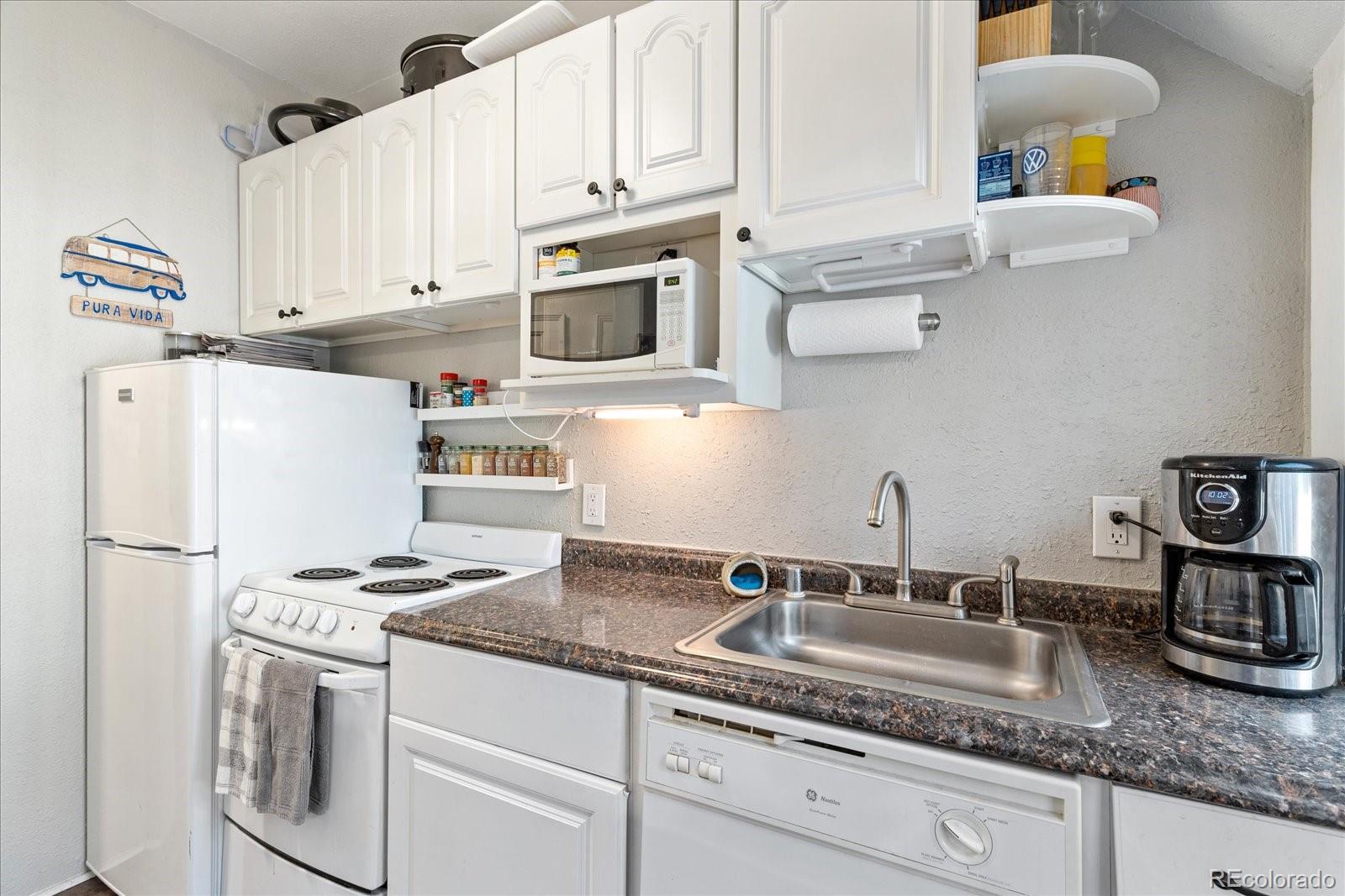 MLS Image #5 for 726 e 16th avenue,denver, Colorado