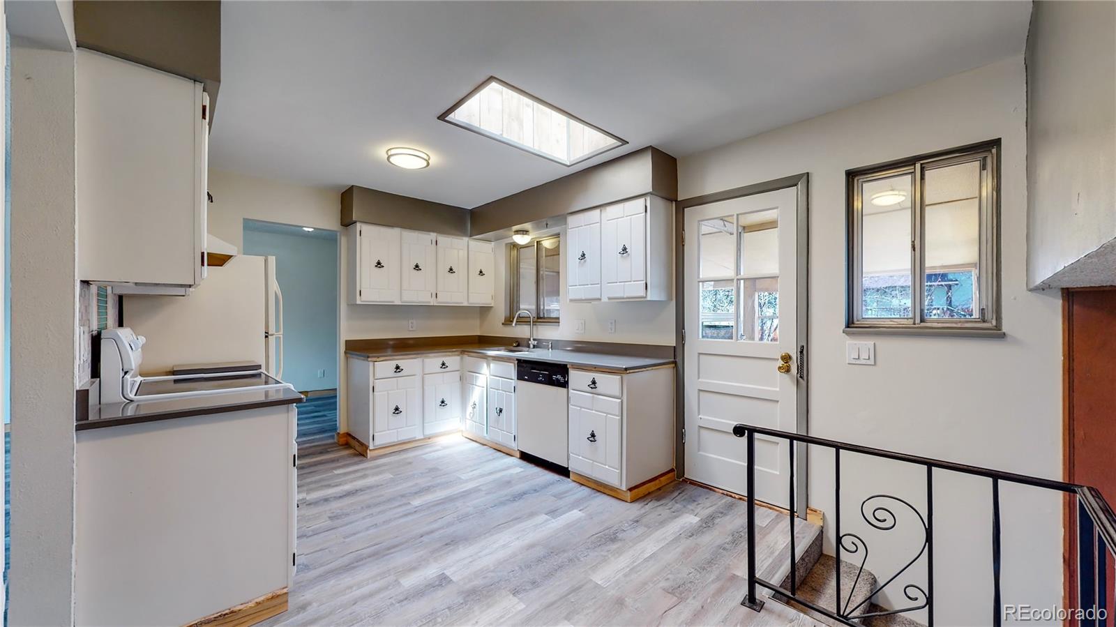 MLS Image #17 for 1308 s pratt parkway,longmont, Colorado