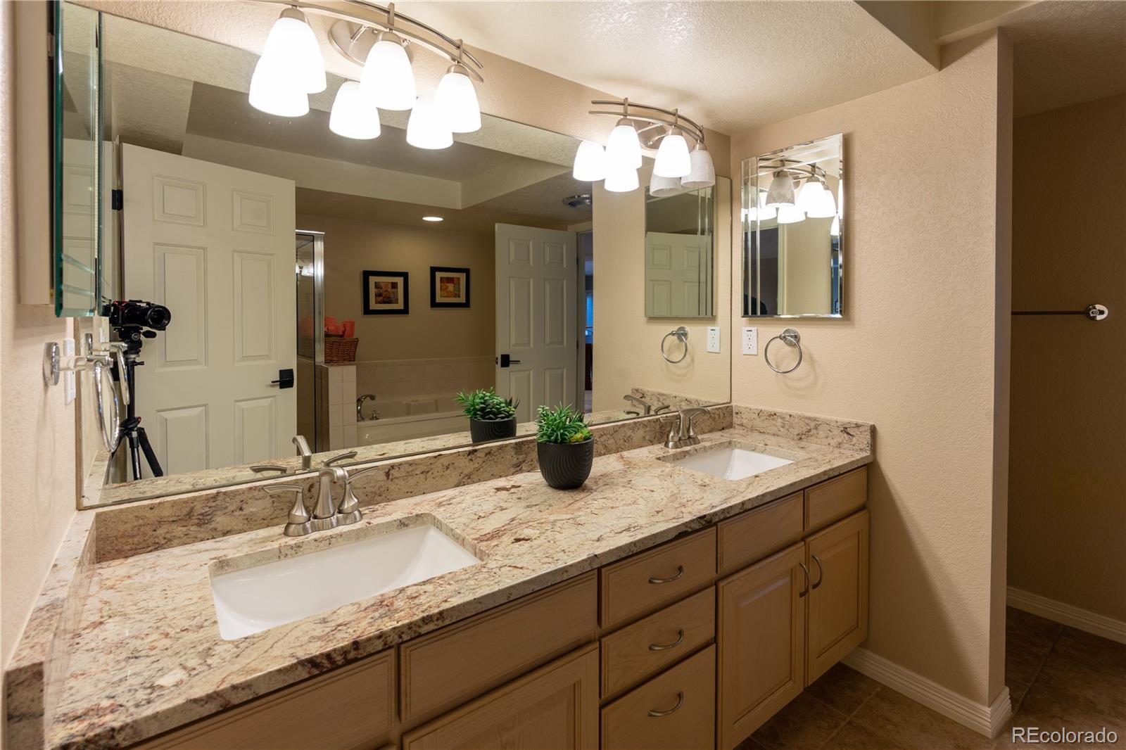 MLS Image #26 for 15486 w 72nd place,arvada, Colorado