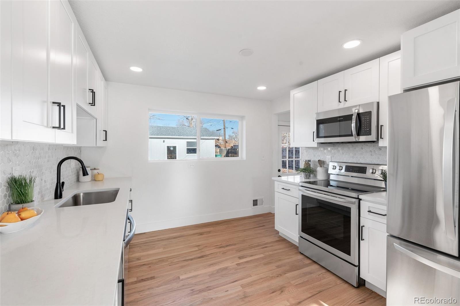 MLS Image #9 for 2796  zion street,aurora, Colorado