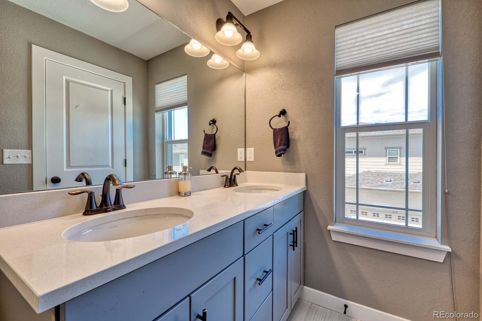MLS Image #13 for 238 w jamison court,littleton, Colorado