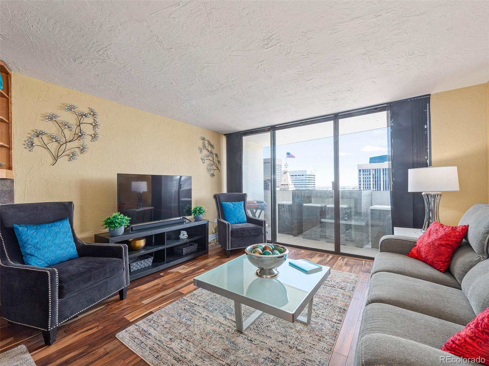 MLS Image #10 for 1020  15th street,denver, Colorado