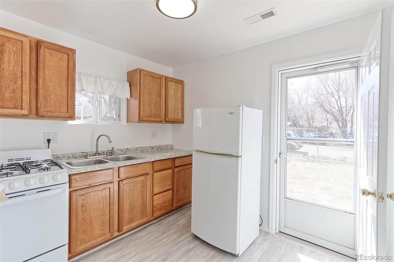 MLS Image #6 for 6670 e 78th avenue,commerce city, Colorado
