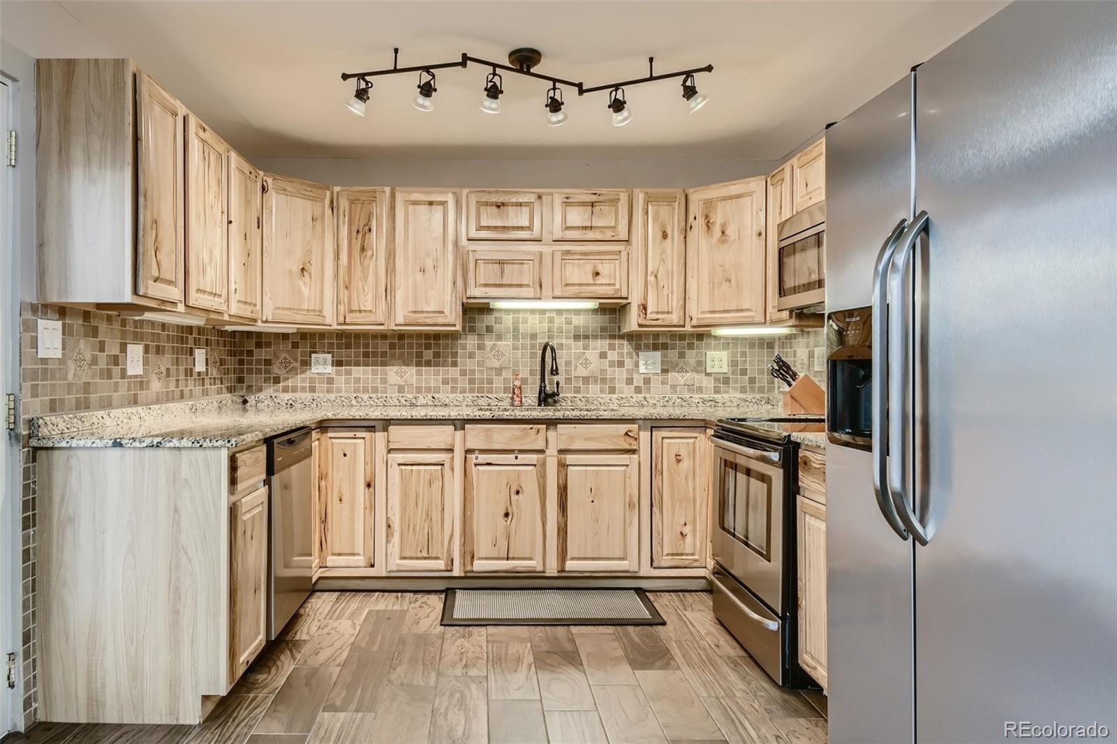 MLS Image #11 for 333 n 15th avenue,brighton, Colorado