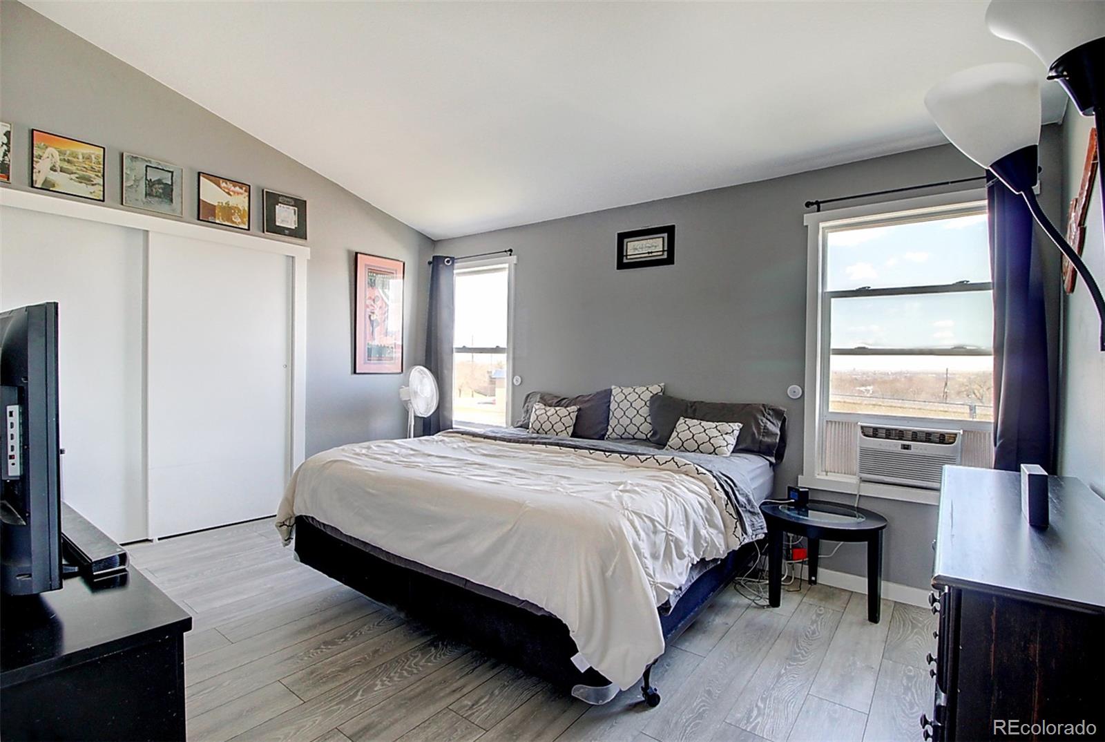 MLS Image #16 for 8771  devonshire boulevard,denver, Colorado