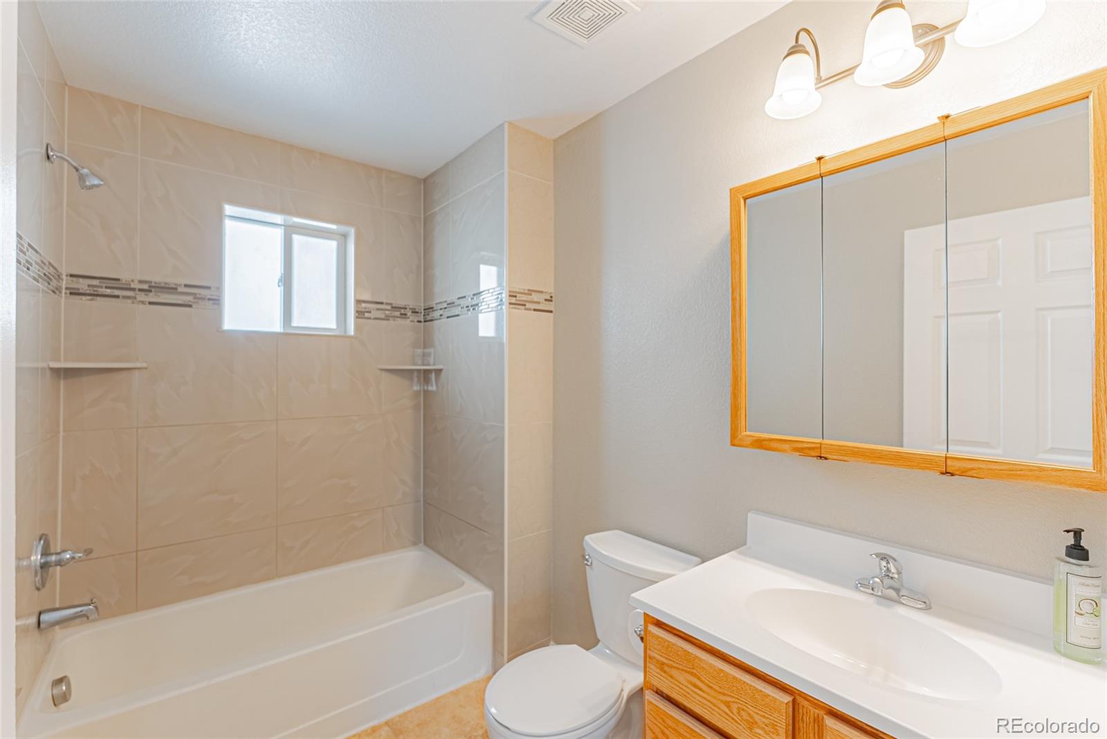 MLS Image #18 for 638 s osceola street,denver, Colorado