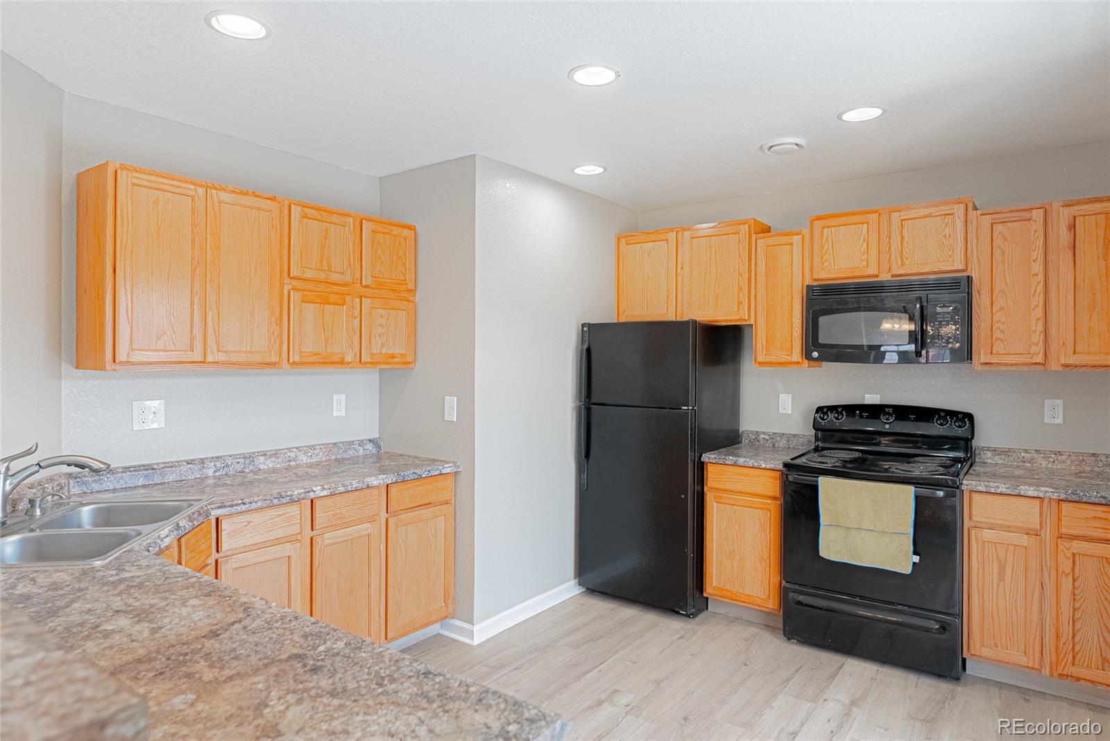 MLS Image #9 for 638 s osceola street,denver, Colorado