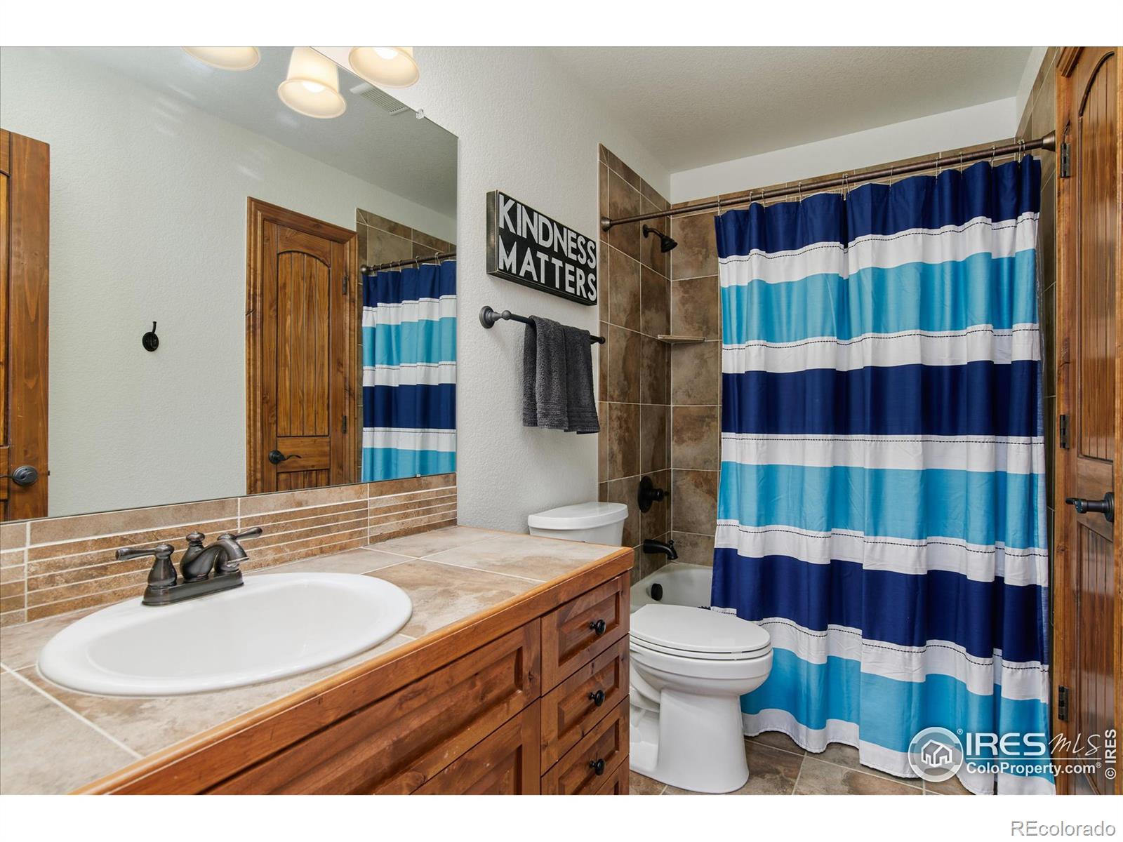 MLS Image #19 for 1737  exeter street,berthoud, Colorado