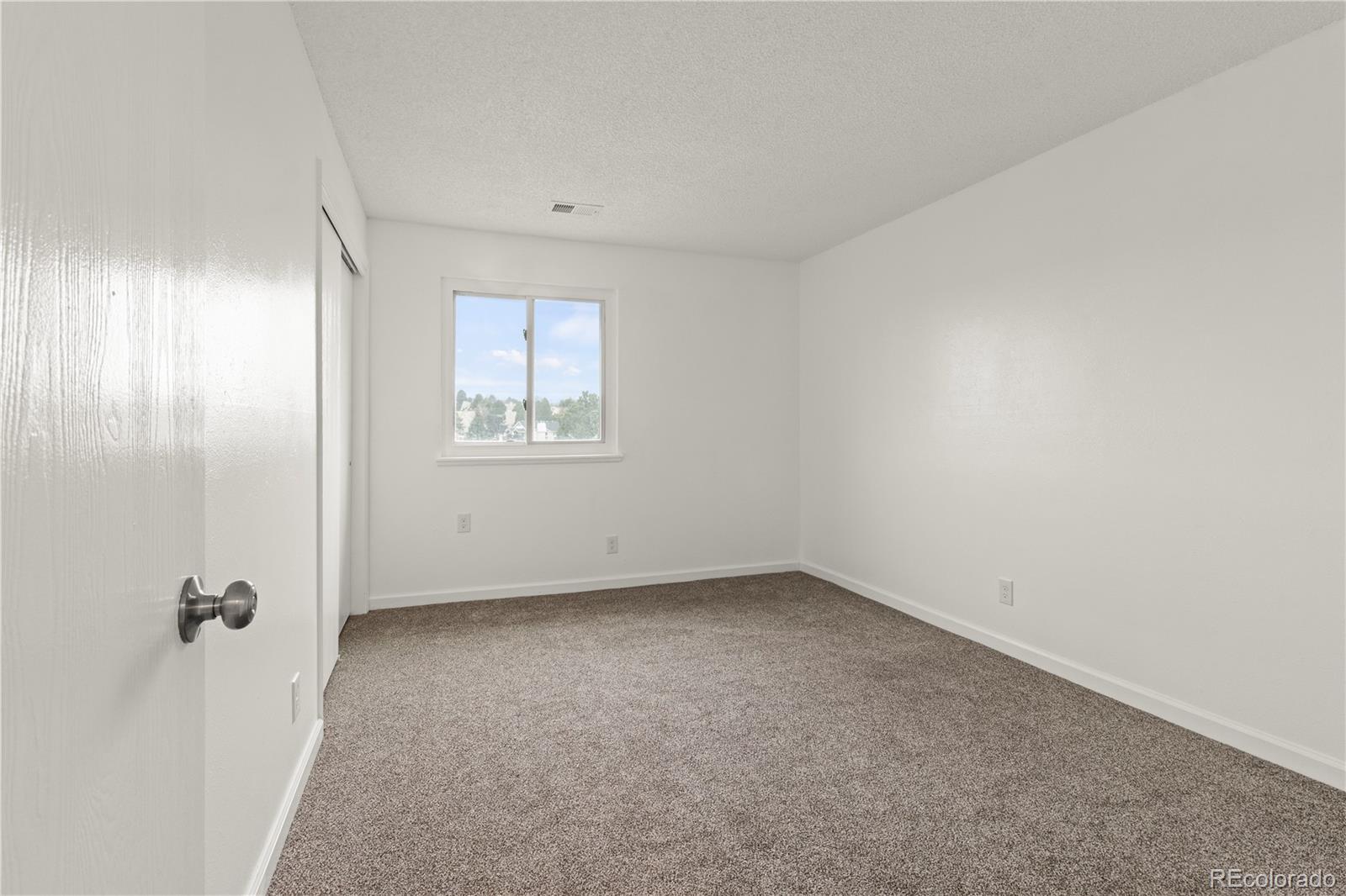 MLS Image #7 for 17652 e loyola drive,aurora, Colorado