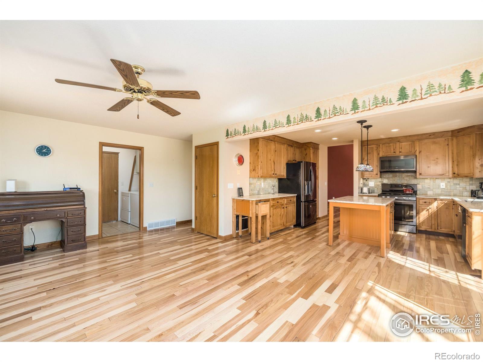 MLS Image #13 for 509 s 9th street,berthoud, Colorado