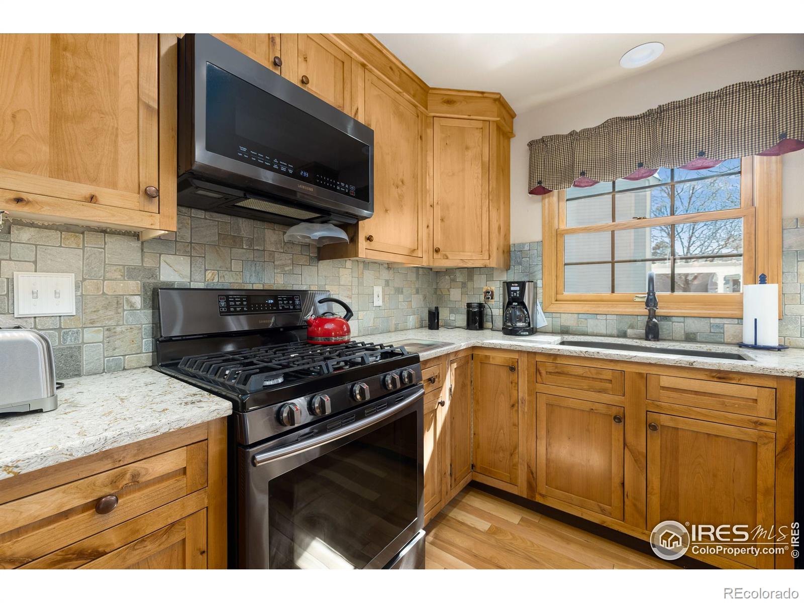 MLS Image #9 for 509 s 9th street,berthoud, Colorado