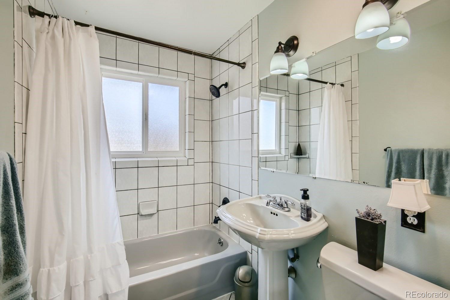 MLS Image #13 for 11119 w kentucky drive,lakewood, Colorado