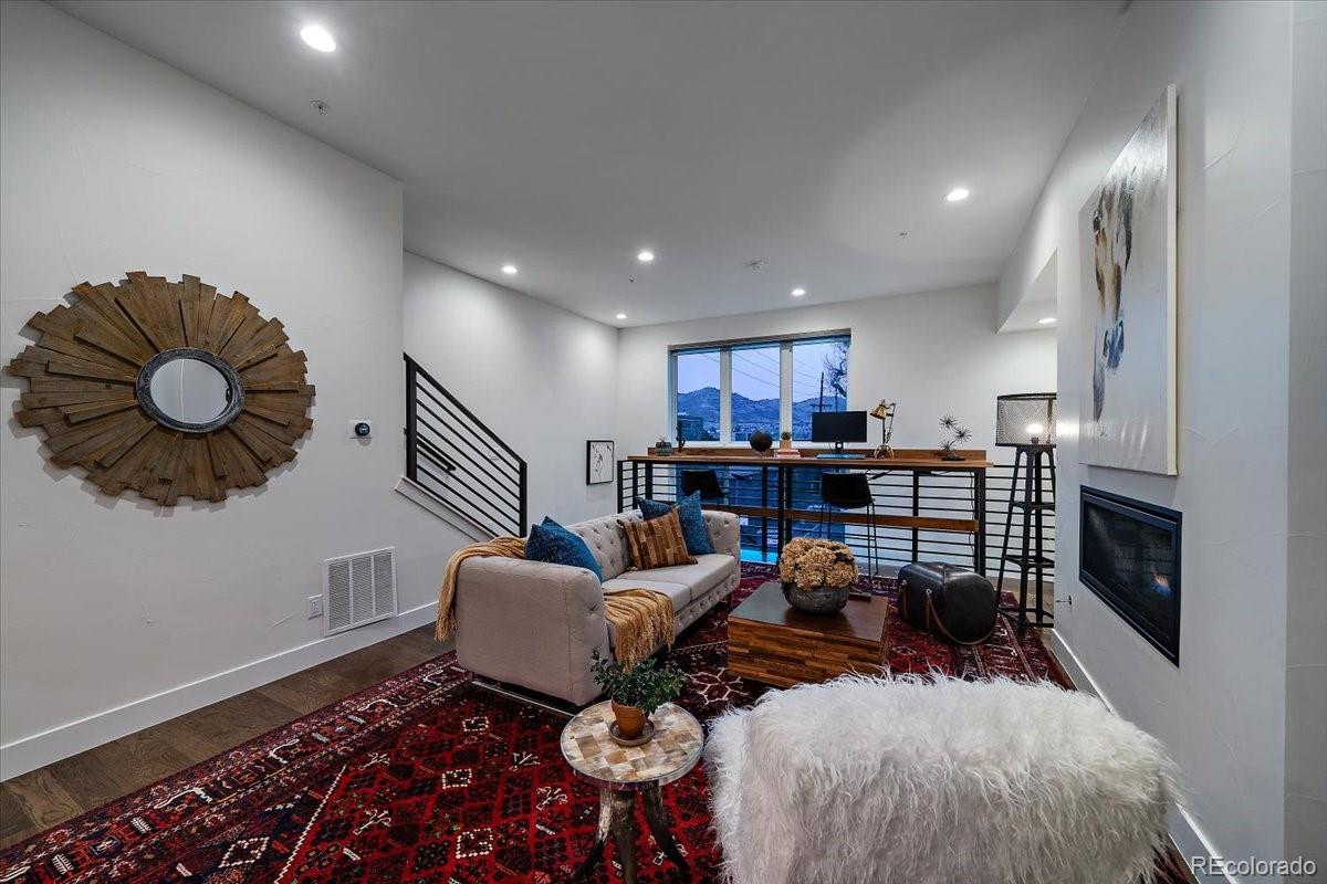 MLS Image #7 for 618  19th street,golden, Colorado