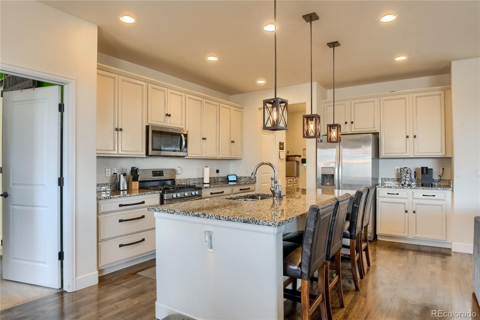 MLS Image #5 for 21261 e smoky hill road,centennial, Colorado