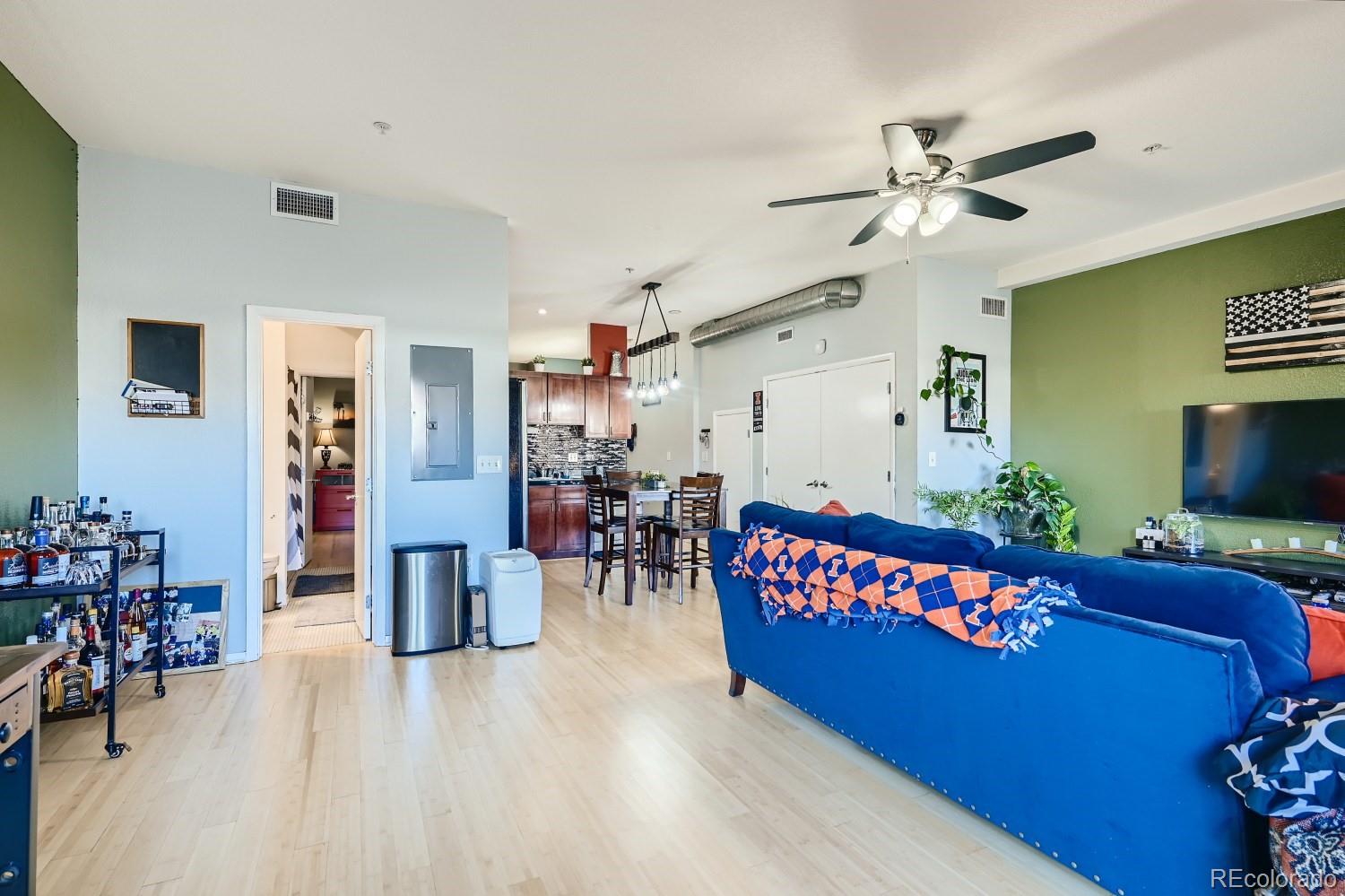 MLS Image #11 for 3225  blake street,denver, Colorado